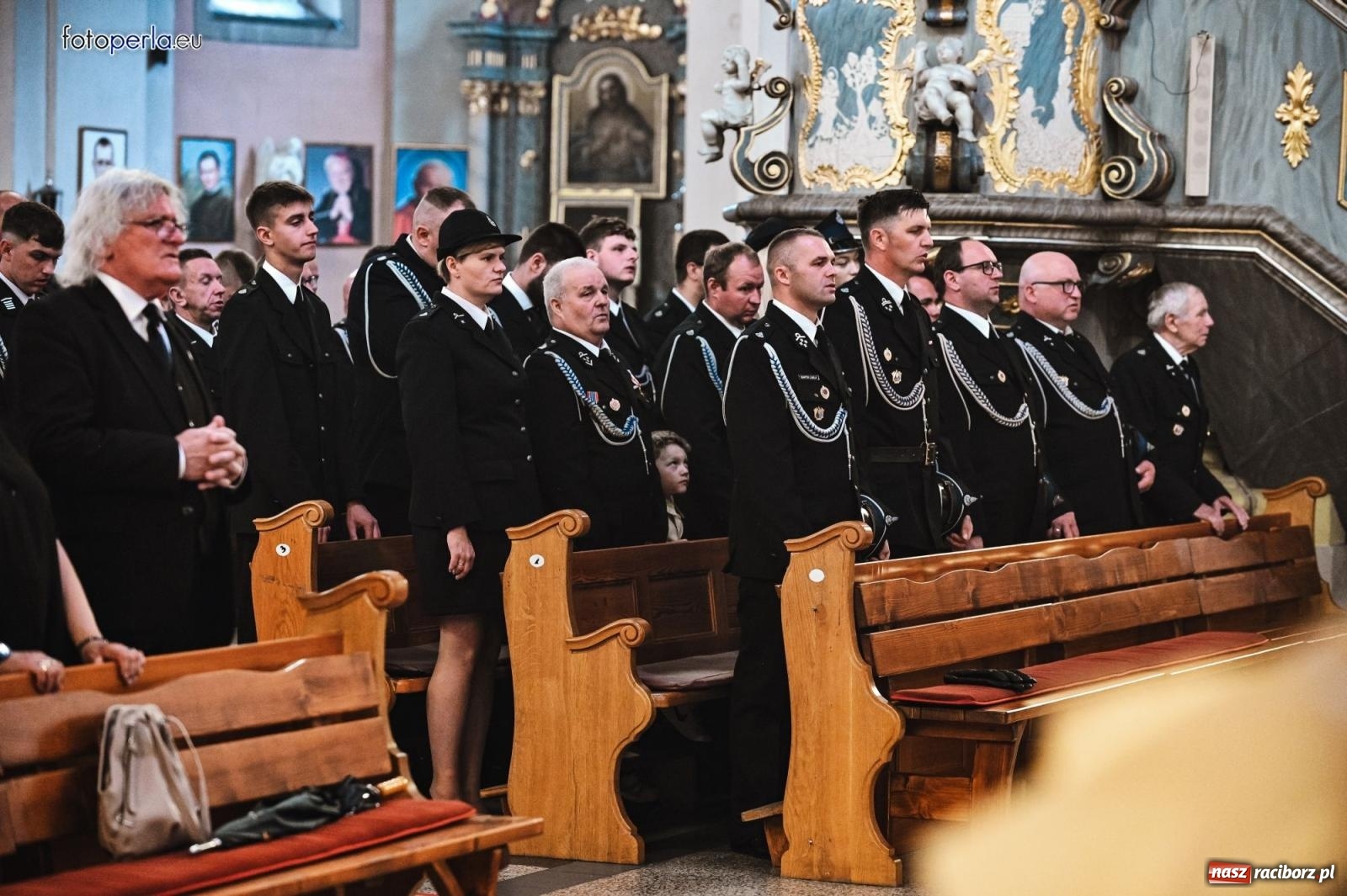 Zdjęcie w galerii na portalu naszraciborz.pl: Taki prezent na strażackie urodziny zdarza się rzadko. OSP Krzanowice świętuje 135-lecie [FOTO i WIDEO] wiadomości z regionu