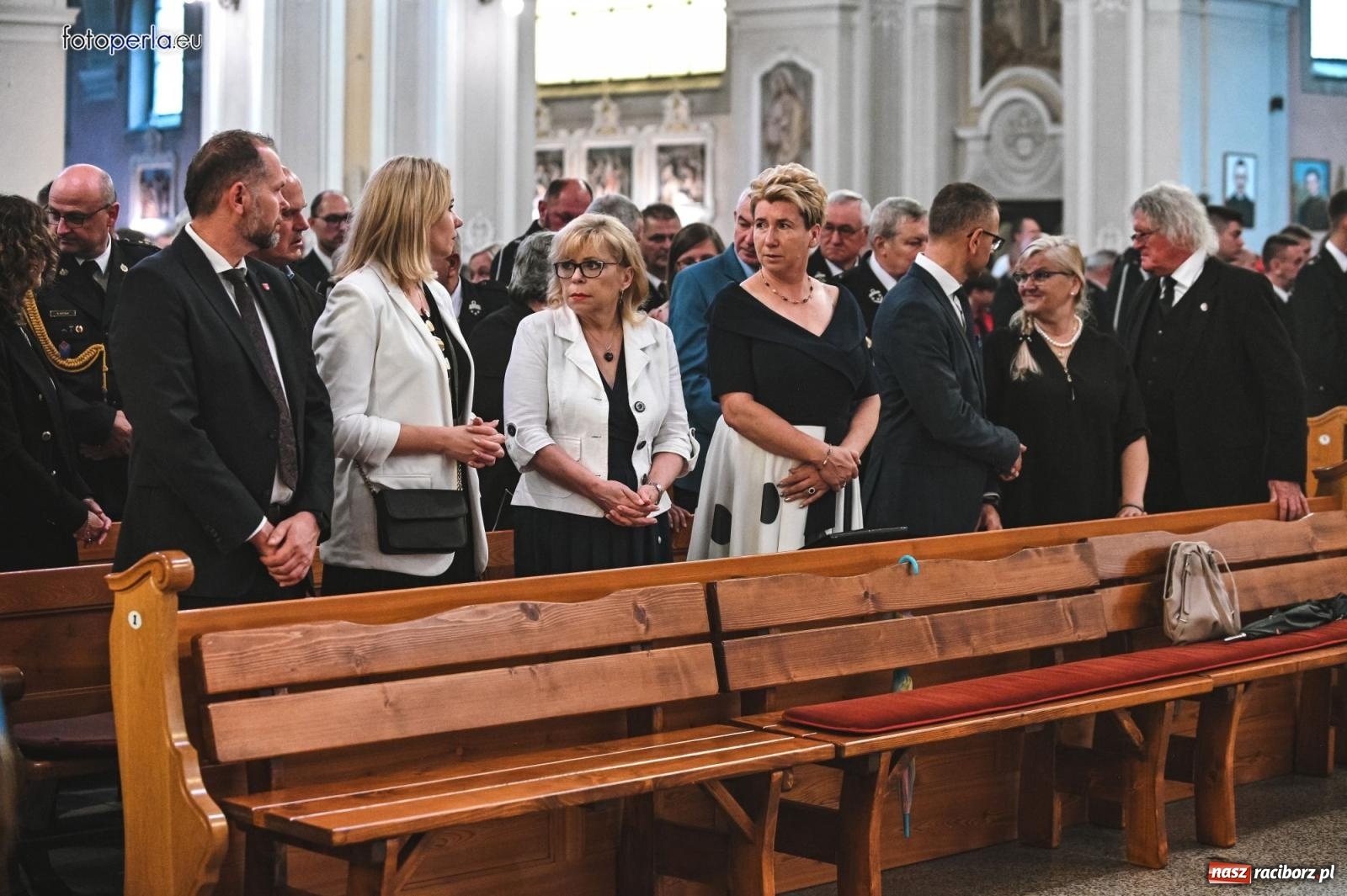 Zdjęcie w galerii na portalu naszraciborz.pl: Taki prezent na strażackie urodziny zdarza się rzadko. OSP Krzanowice świętuje 135-lecie [FOTO i WIDEO] wiadomości z regionu