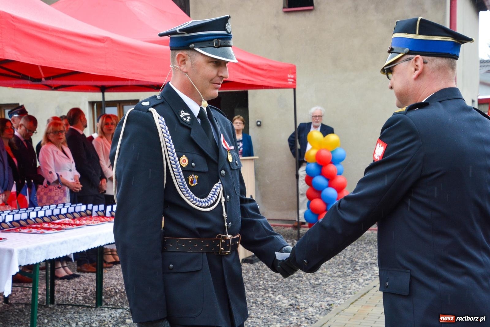 Zdjęcie w galerii na portalu naszraciborz.pl: Taki prezent na strażackie urodziny zdarza się rzadko. OSP Krzanowice świętuje 135-lecie [FOTO i WIDEO] wiadomości z regionu