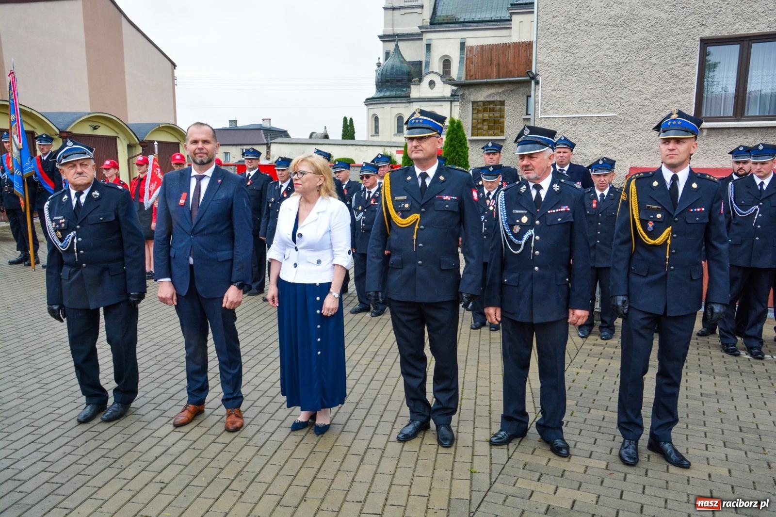 Zdjęcie w galerii na portalu naszraciborz.pl: Taki prezent na strażackie urodziny zdarza się rzadko. OSP Krzanowice świętuje 135-lecie [FOTO i WIDEO] wiadomości z regionu