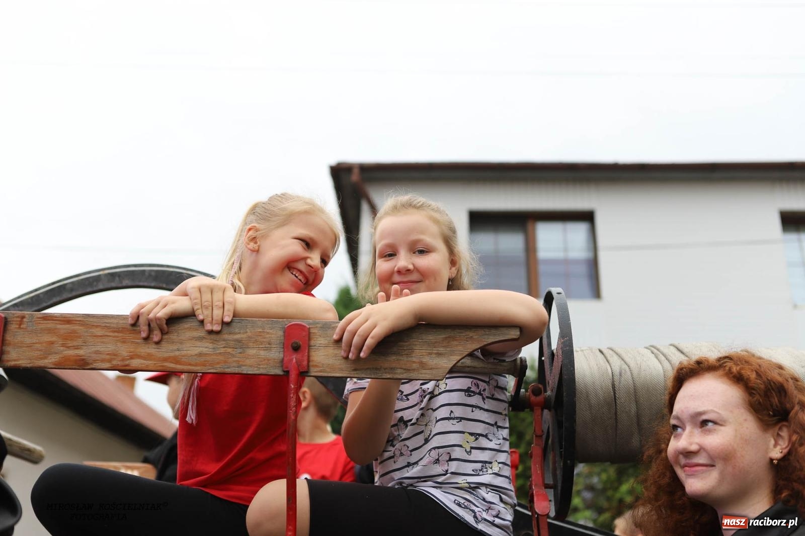 Zdjęcie w galerii na portalu naszraciborz.pl: Tworków z pucharem wójta Krzyżanowic na zawodach w Bieńkowicach wiadomości z regionu