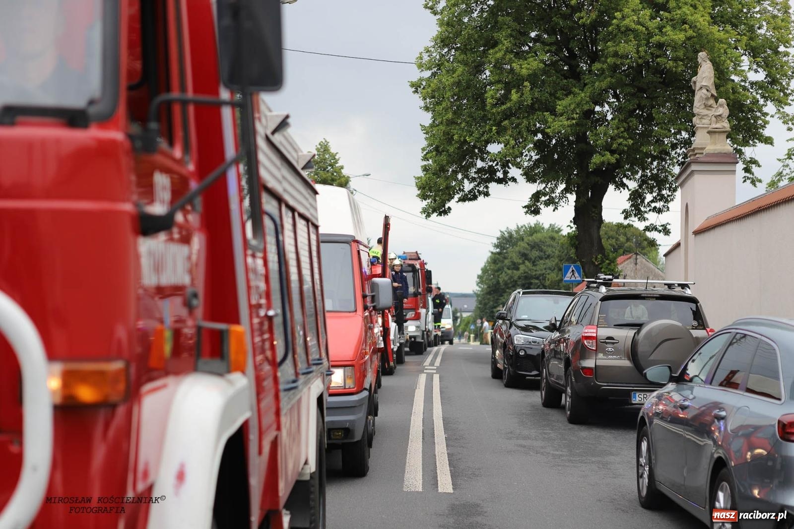 Zdjęcie w galerii na portalu naszraciborz.pl: Tworków z pucharem wójta Krzyżanowic na zawodach w Bieńkowicach wiadomości z regionu