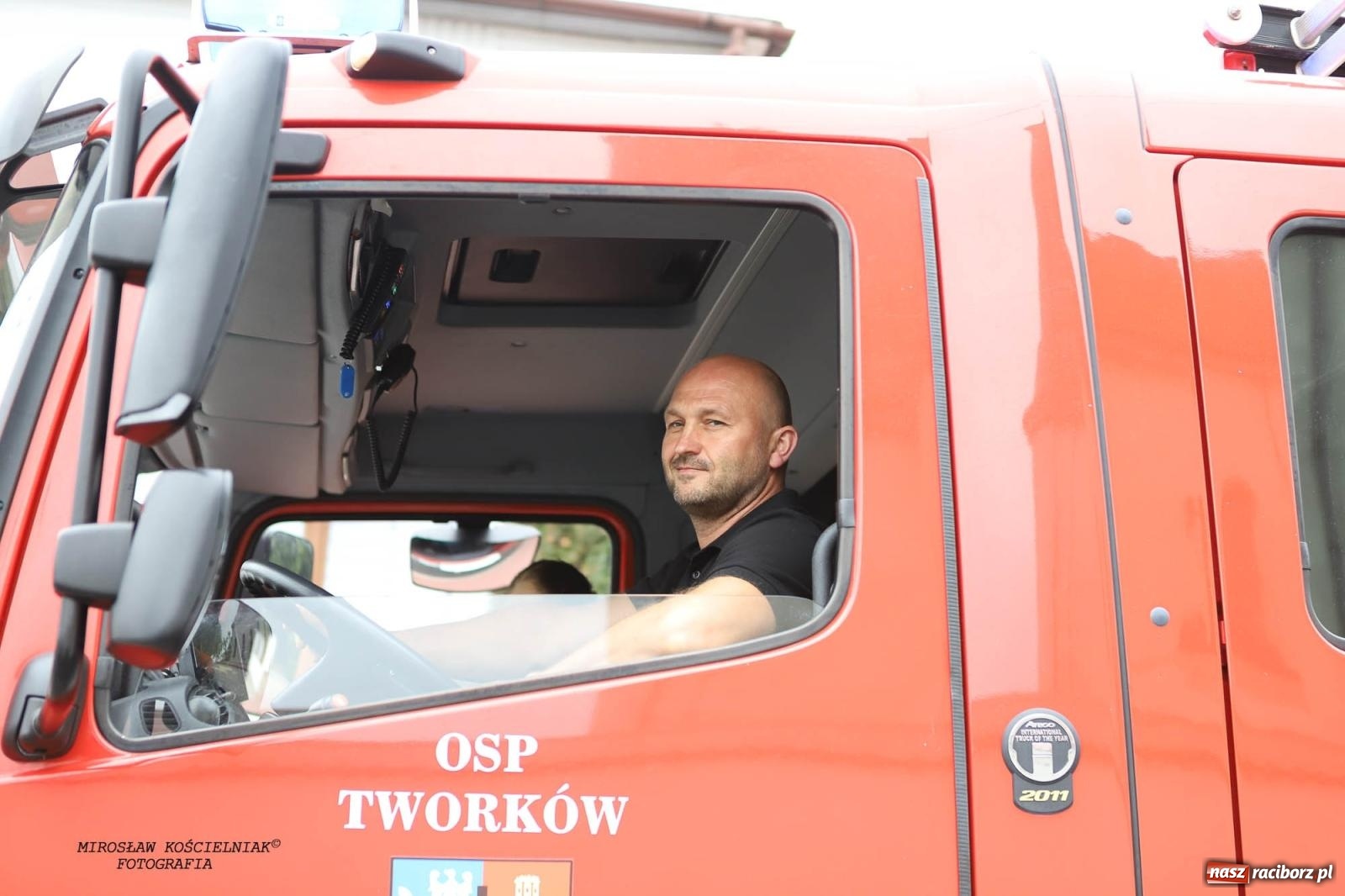 Zdjęcie w galerii na portalu naszraciborz.pl: Tworków z pucharem wójta Krzyżanowic na zawodach w Bieńkowicach wiadomości z regionu