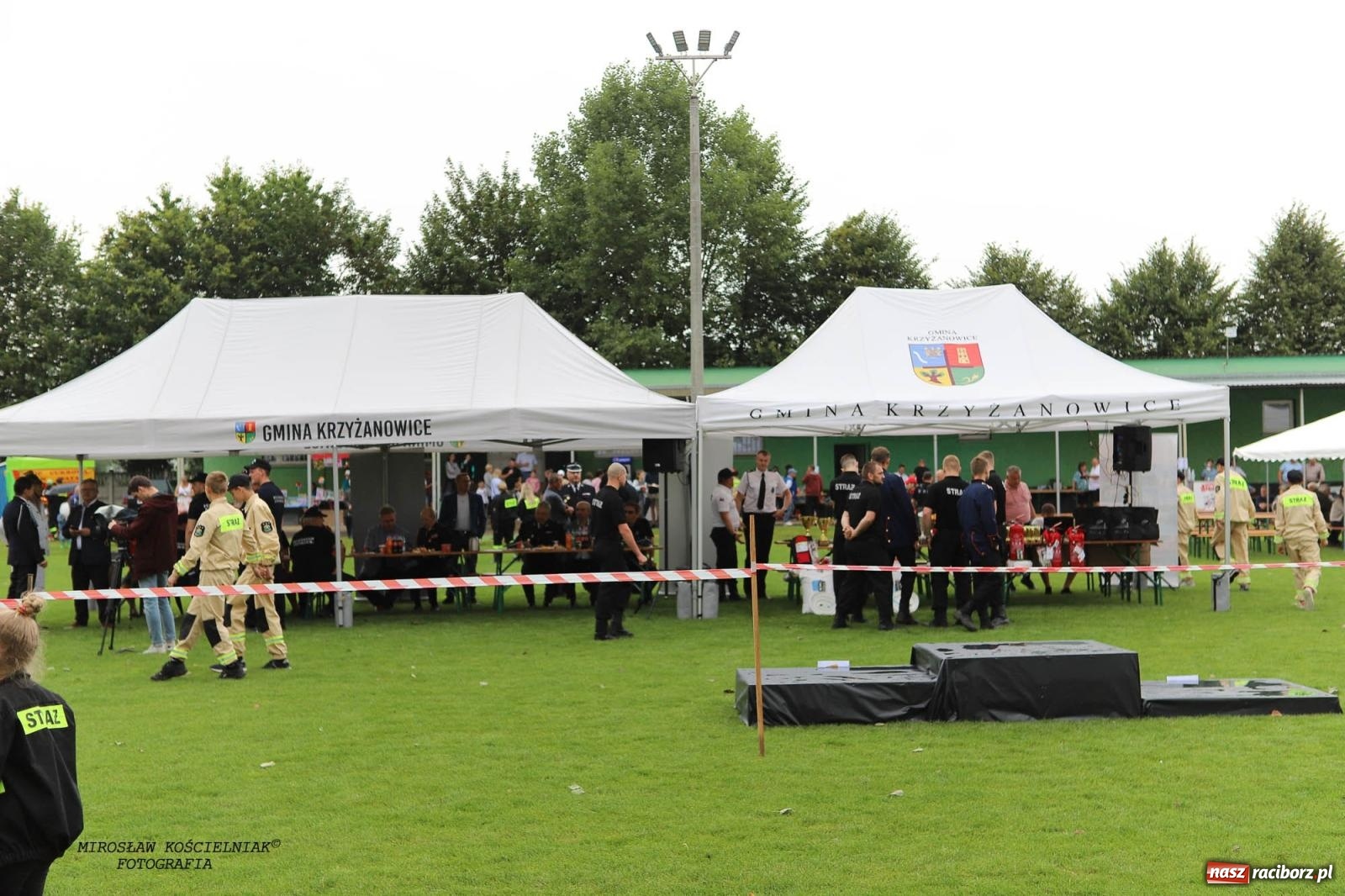 Zdjęcie w galerii na portalu naszraciborz.pl: Tworków z pucharem wójta Krzyżanowic na zawodach w Bieńkowicach wiadomości z regionu