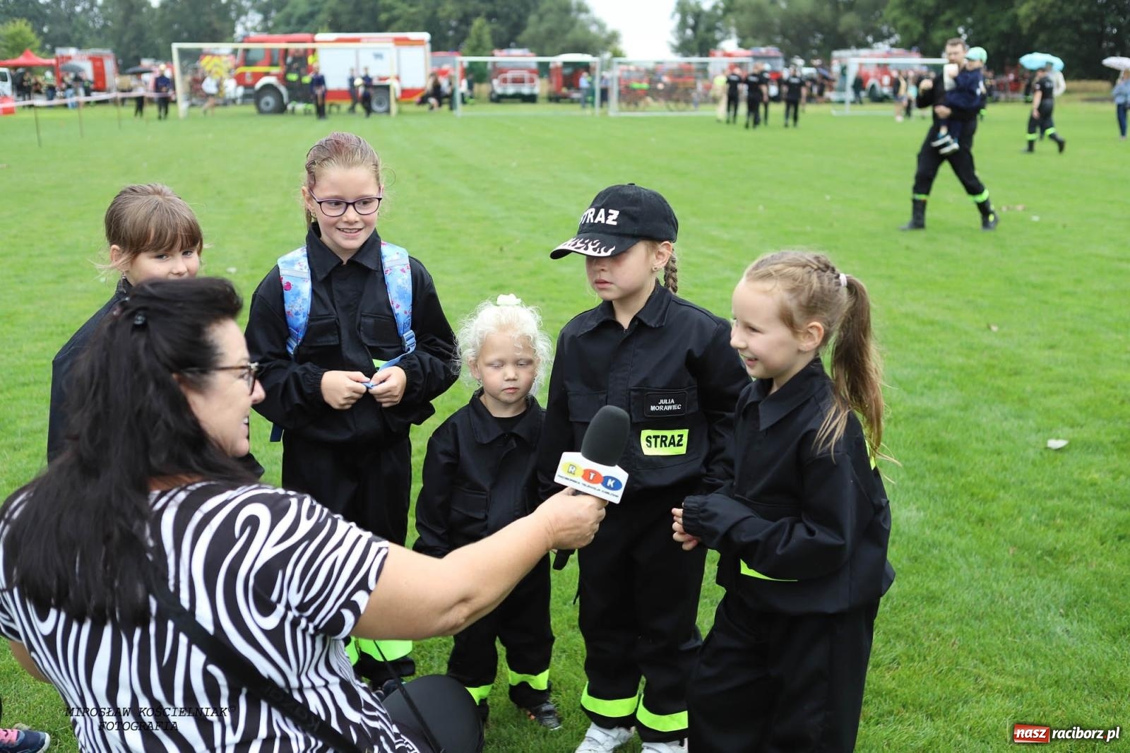 Zdjęcie w galerii na portalu naszraciborz.pl: Tworków z pucharem wójta Krzyżanowic na zawodach w Bieńkowicach wiadomości z regionu