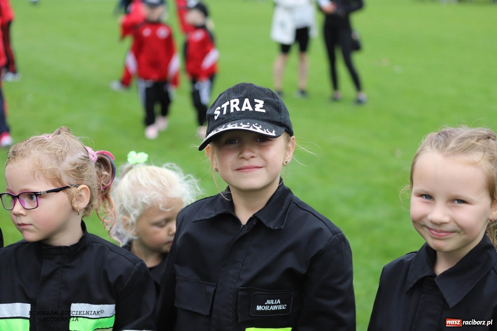 Zdjęcie w galerii na portalu naszraciborz.pl: Tworków z pucharem wójta Krzyżanowic na zawodach w Bieńkowicach wiadomości z regionu