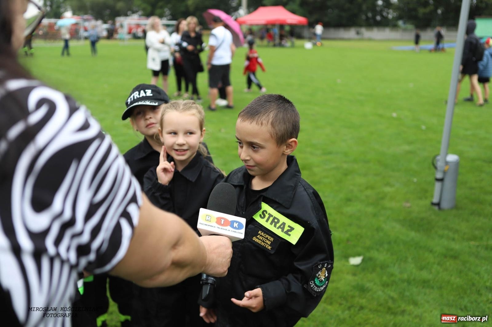 Zdjęcie w galerii na portalu naszraciborz.pl: Tworków z pucharem wójta Krzyżanowic na zawodach w Bieńkowicach wiadomości z regionu