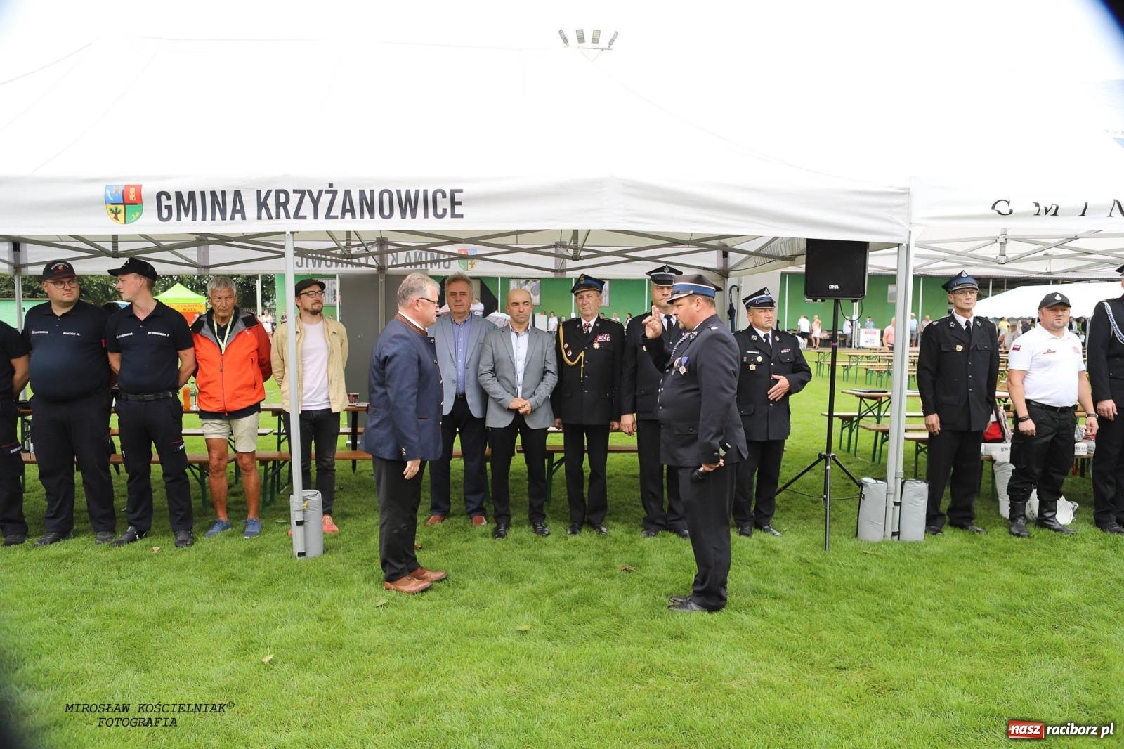 Zdjęcie w galerii na portalu naszraciborz.pl: Tworków z pucharem wójta Krzyżanowic na zawodach w Bieńkowicach wiadomości z regionu