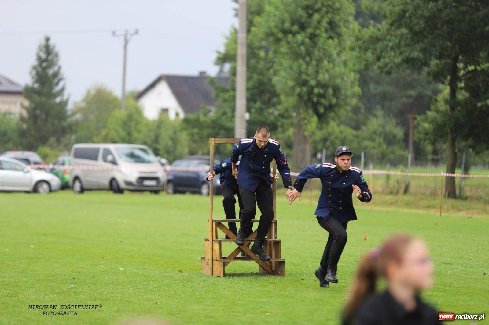 Zdjęcie w galerii na portalu naszraciborz.pl: Tworków z pucharem wójta Krzyżanowic na zawodach w Bieńkowicach wiadomości z regionu