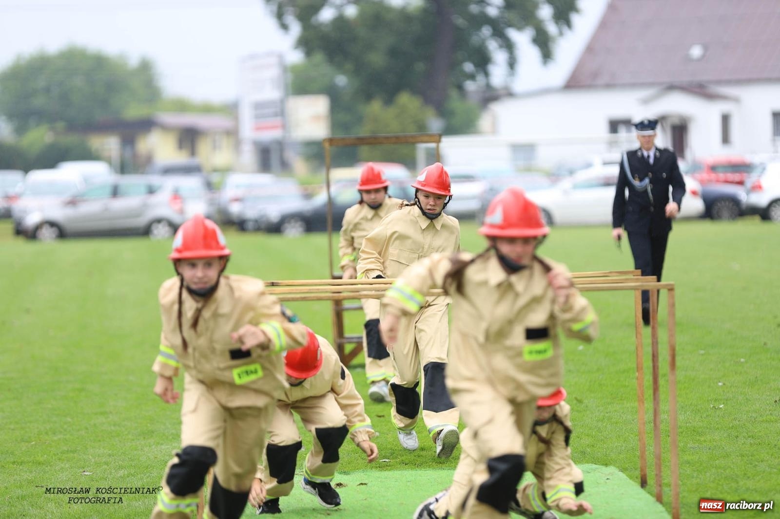 Zdjęcie w galerii na portalu naszraciborz.pl: Tworków z pucharem wójta Krzyżanowic na zawodach w Bieńkowicach wiadomości z regionu