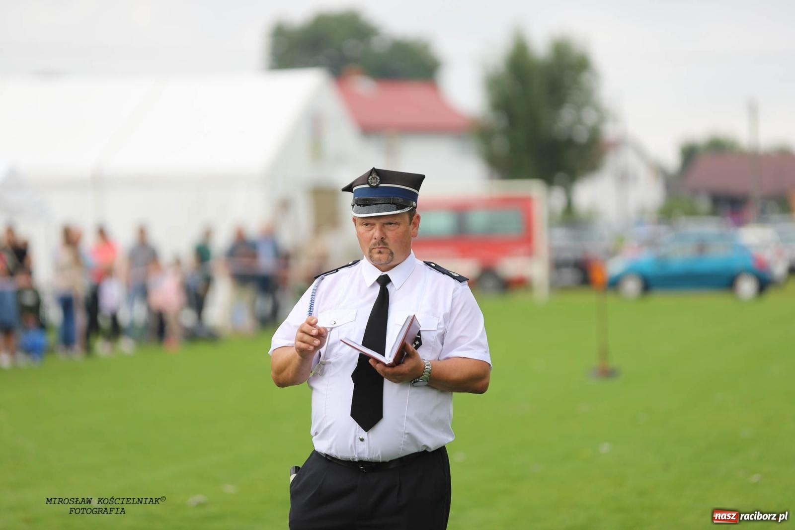 Zdjęcie w galerii na portalu naszraciborz.pl: Tworków z pucharem wójta Krzyżanowic na zawodach w Bieńkowicach wiadomości z regionu