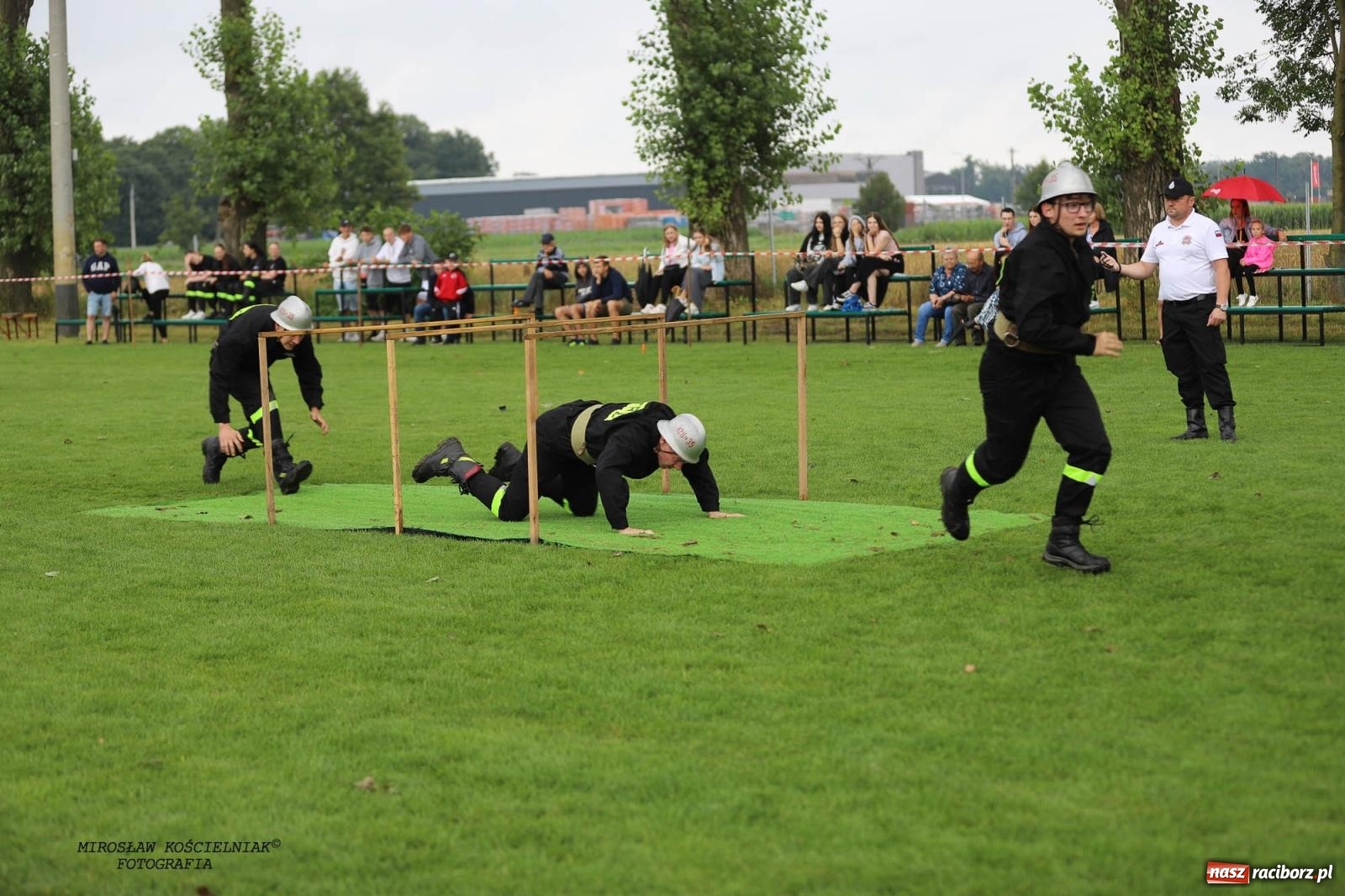 Zdjęcie w galerii na portalu naszraciborz.pl: Tworków z pucharem wójta Krzyżanowic na zawodach w Bieńkowicach wiadomości z regionu