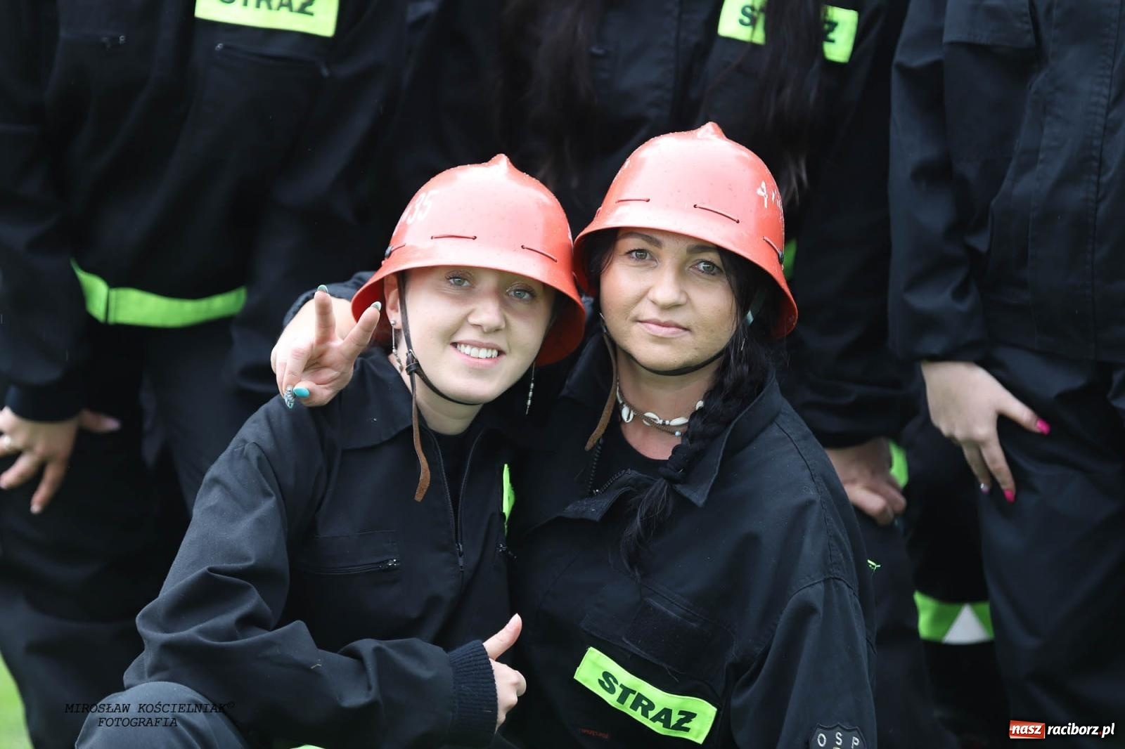 Zdjęcie w galerii na portalu naszraciborz.pl: Tworków z pucharem wójta Krzyżanowic na zawodach w Bieńkowicach wiadomości z regionu