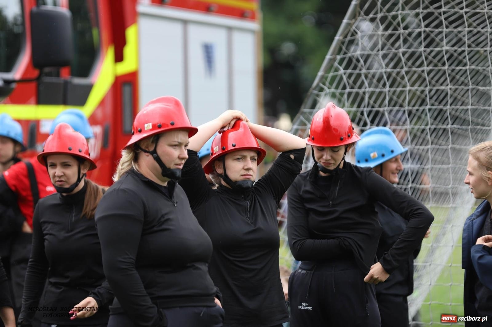 Zdjęcie w galerii na portalu naszraciborz.pl: Tworków z pucharem wójta Krzyżanowic na zawodach w Bieńkowicach wiadomości z regionu