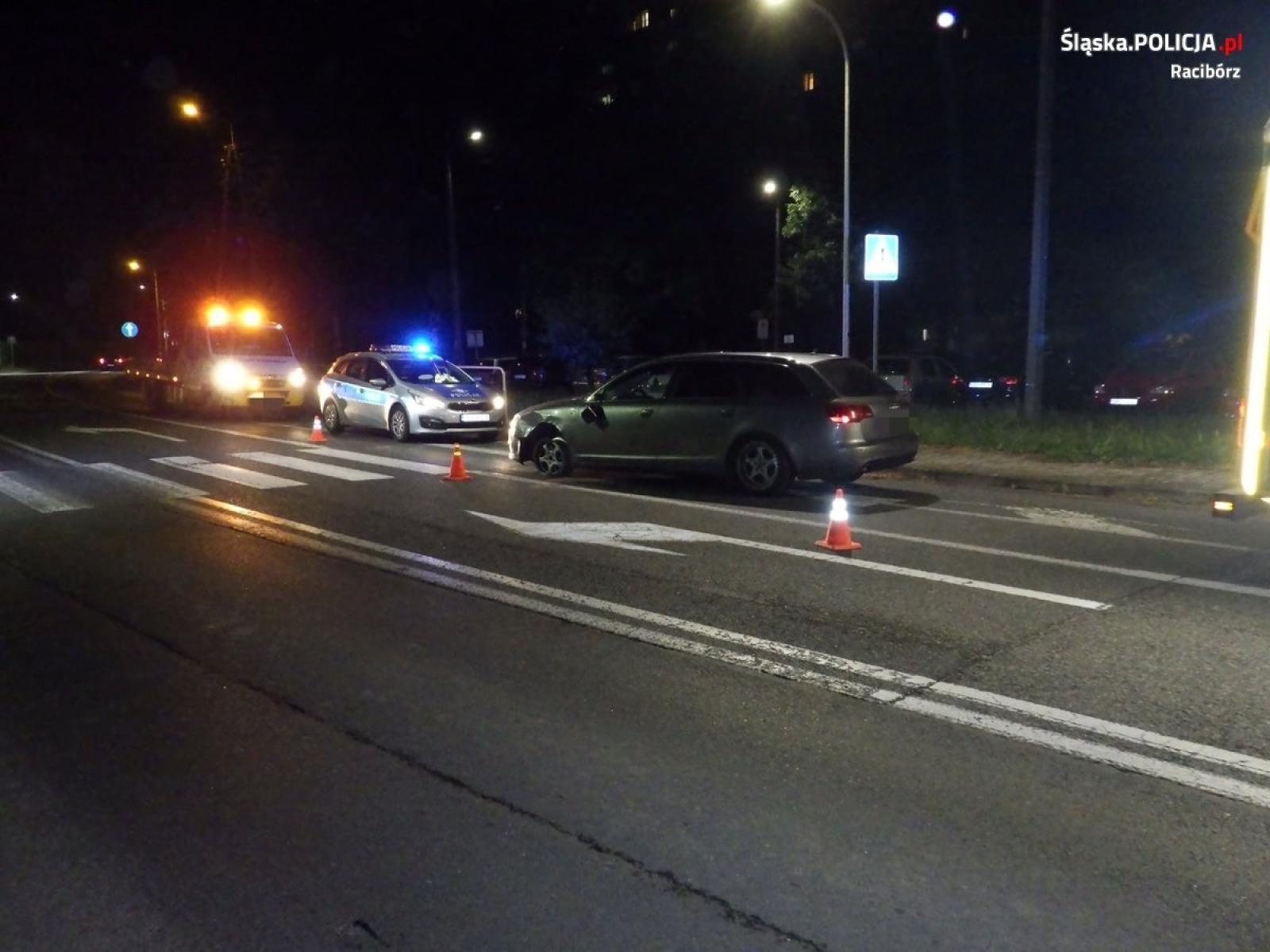 Zdjęcie w galerii na portalu naszraciborz.pl: Policyjny pościg ulicami Raciborza. 37-latek uszkodził trzy pojazdy i był poszukiwany wiadomości z regionu