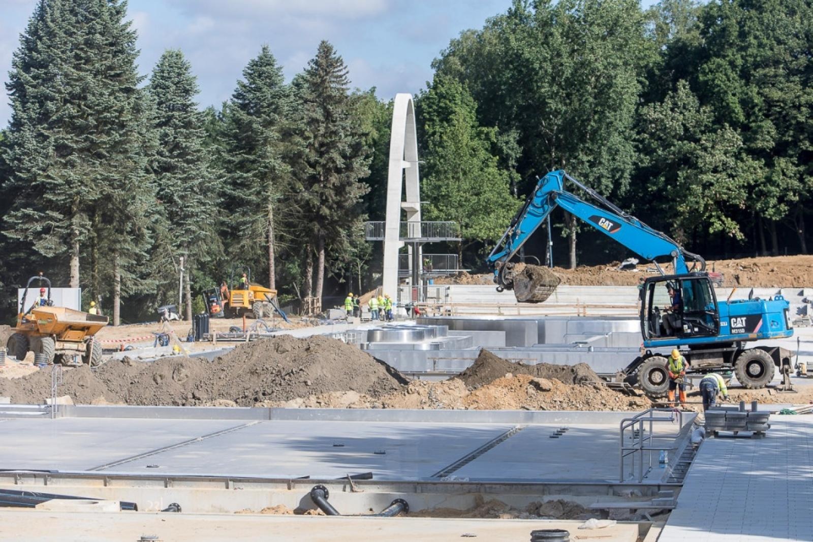 Zdjęcie w galerii na portalu naszraciborz.pl: Zjeżdżalnia na blisko 200 m. Nowa Fala rośnie w oczach wiadomości z regionu