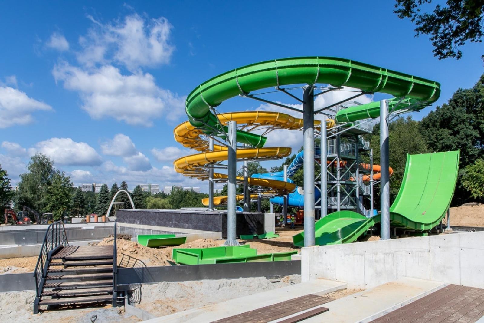 Zdjęcie w galerii na portalu naszraciborz.pl: Zjeżdżalnia na blisko 200 m. Nowa Fala rośnie w oczach wiadomości z regionu