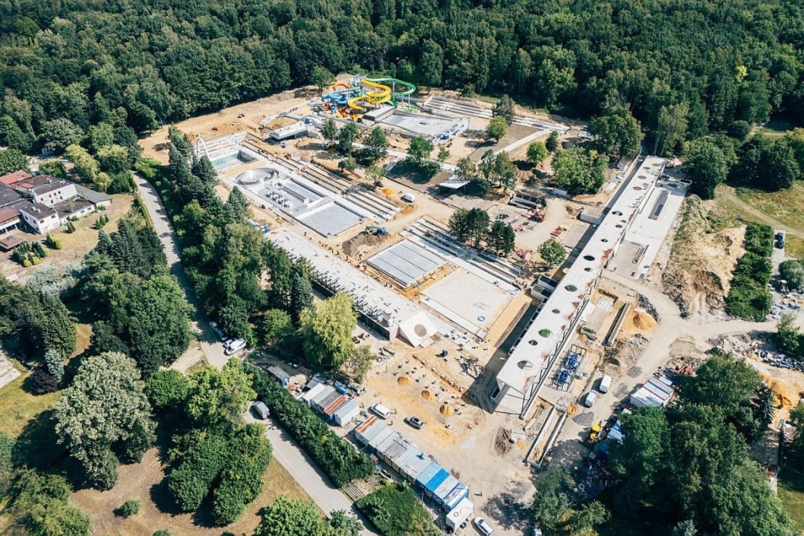 Zdjęcie w galerii na portalu naszraciborz.pl: Zjeżdżalnia na blisko 200 m. Nowa Fala rośnie w oczach wiadomości z regionu