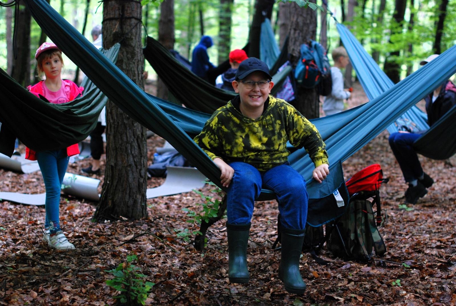 Zdjęcie w galerii na portalu naszraciborz.pl: Survival na początek. W Nędzy wystartowała Akcja Lato 2024 wiadomości z regionu