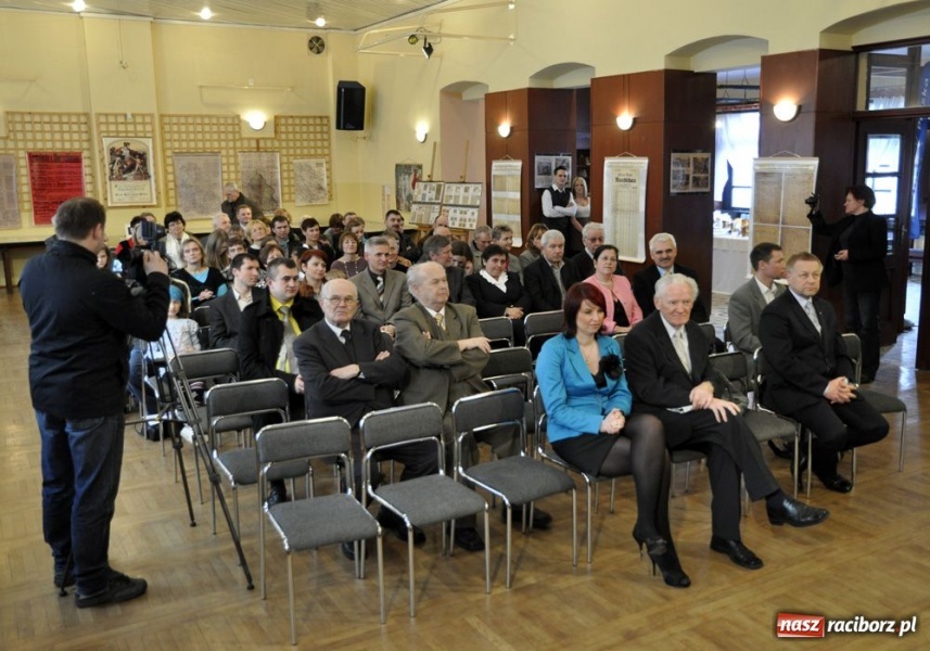Zdjęcie w galerii na portalu naszraciborz.pl: 90 lat po plebiscycie - wystawa w Tworkowie wiadomości z regionu