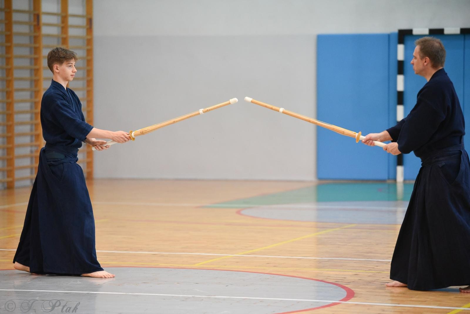 Zdjęcie w galerii na portalu naszraciborz.pl: Powiatowe Centrum Sportu w Raciborzu zaprasza na wakacyjne spotkania z japońską szermierką – IAIDO/JODO wiadomości z regionu