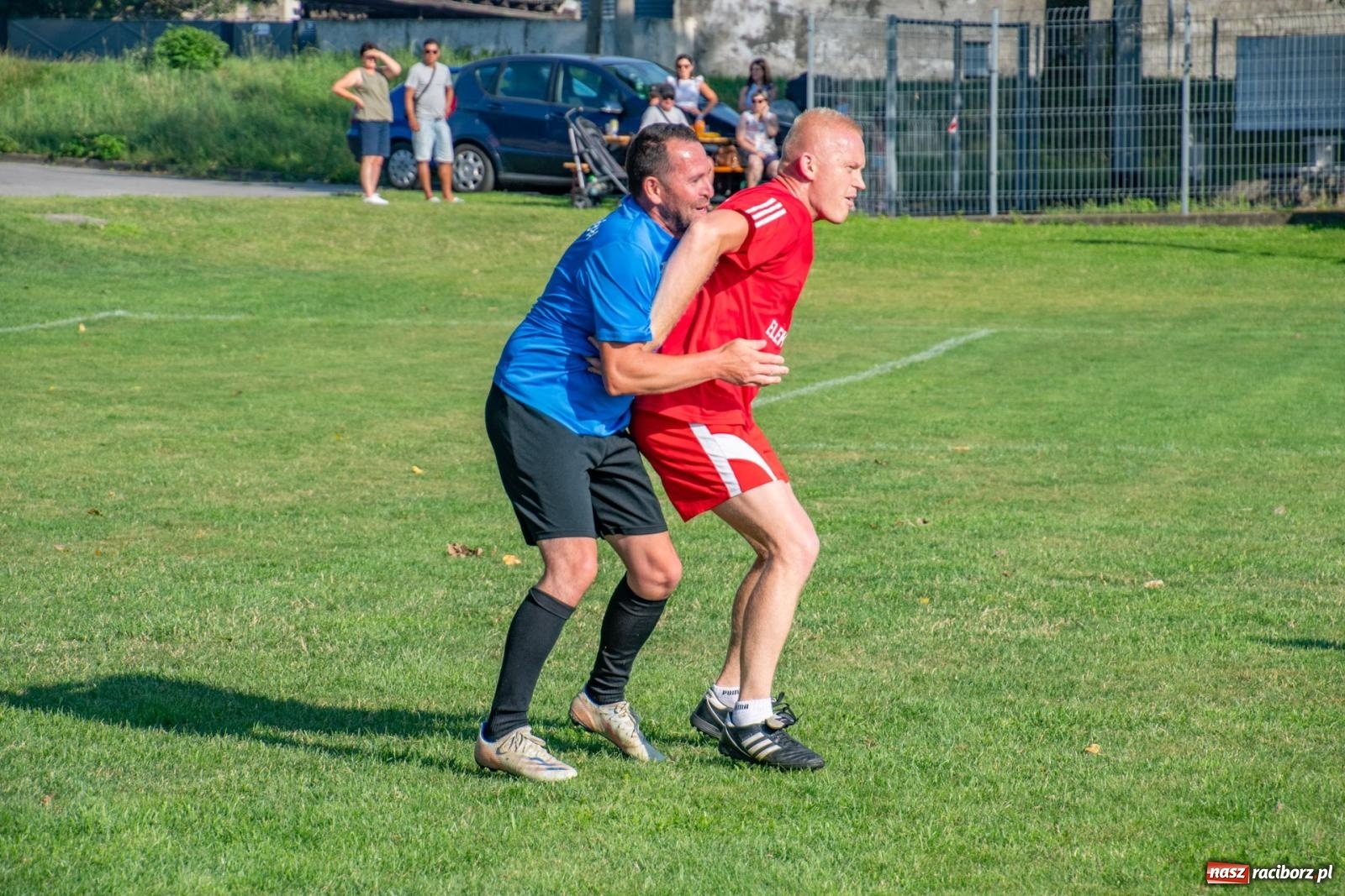 Zdjęcie w galerii na portalu naszraciborz.pl: Piłkarskie pokoleniowe boje w Bojanowie [FOTO i WIDEO] wiadomości z regionu