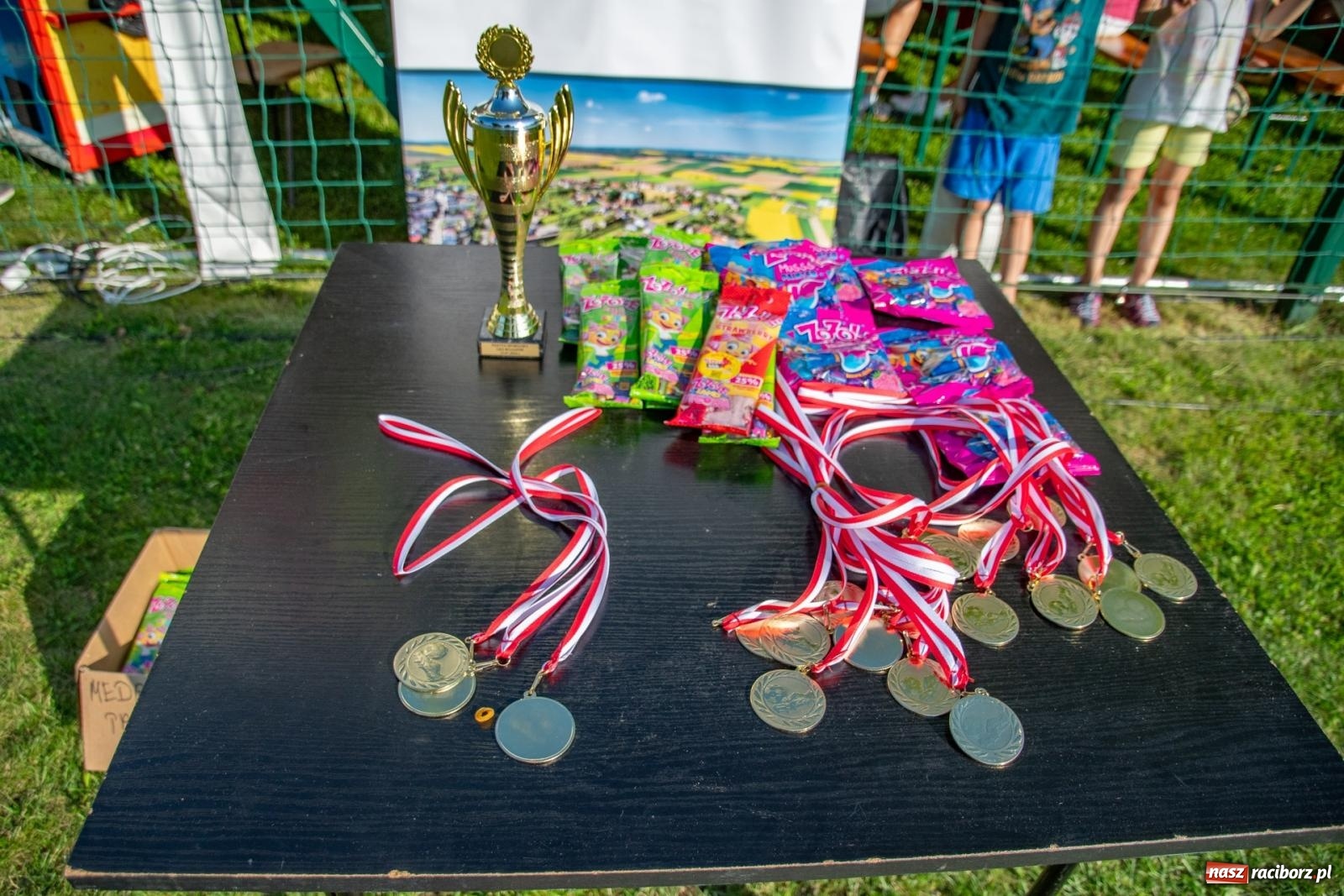 Zdjęcie w galerii na portalu naszraciborz.pl: Piłkarskie pokoleniowe boje w Bojanowie [FOTO i WIDEO] wiadomości z regionu