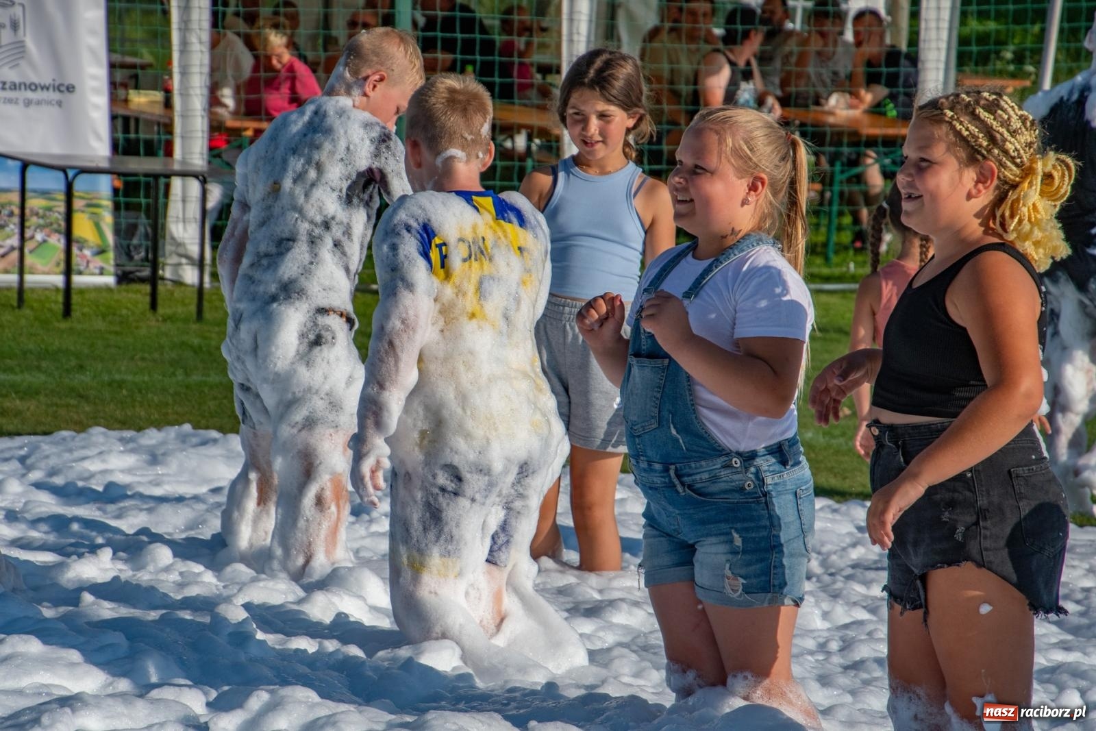 Zdjęcie w galerii na portalu naszraciborz.pl: Piłkarskie pokoleniowe boje w Bojanowie [FOTO i WIDEO] wiadomości z regionu