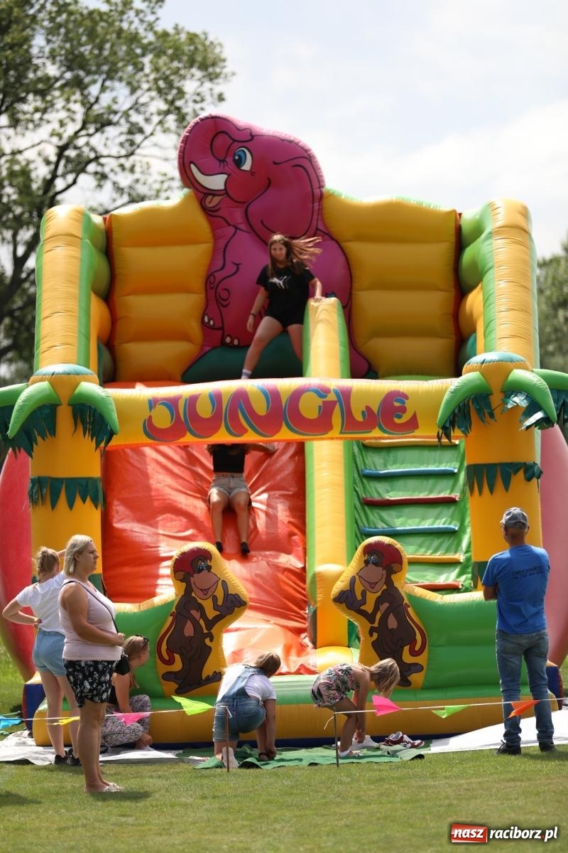 Zdjęcie w galerii na portalu naszraciborz.pl: Piłkarskie pokoleniowe boje w Bojanowie [FOTO i WIDEO] wiadomości z regionu