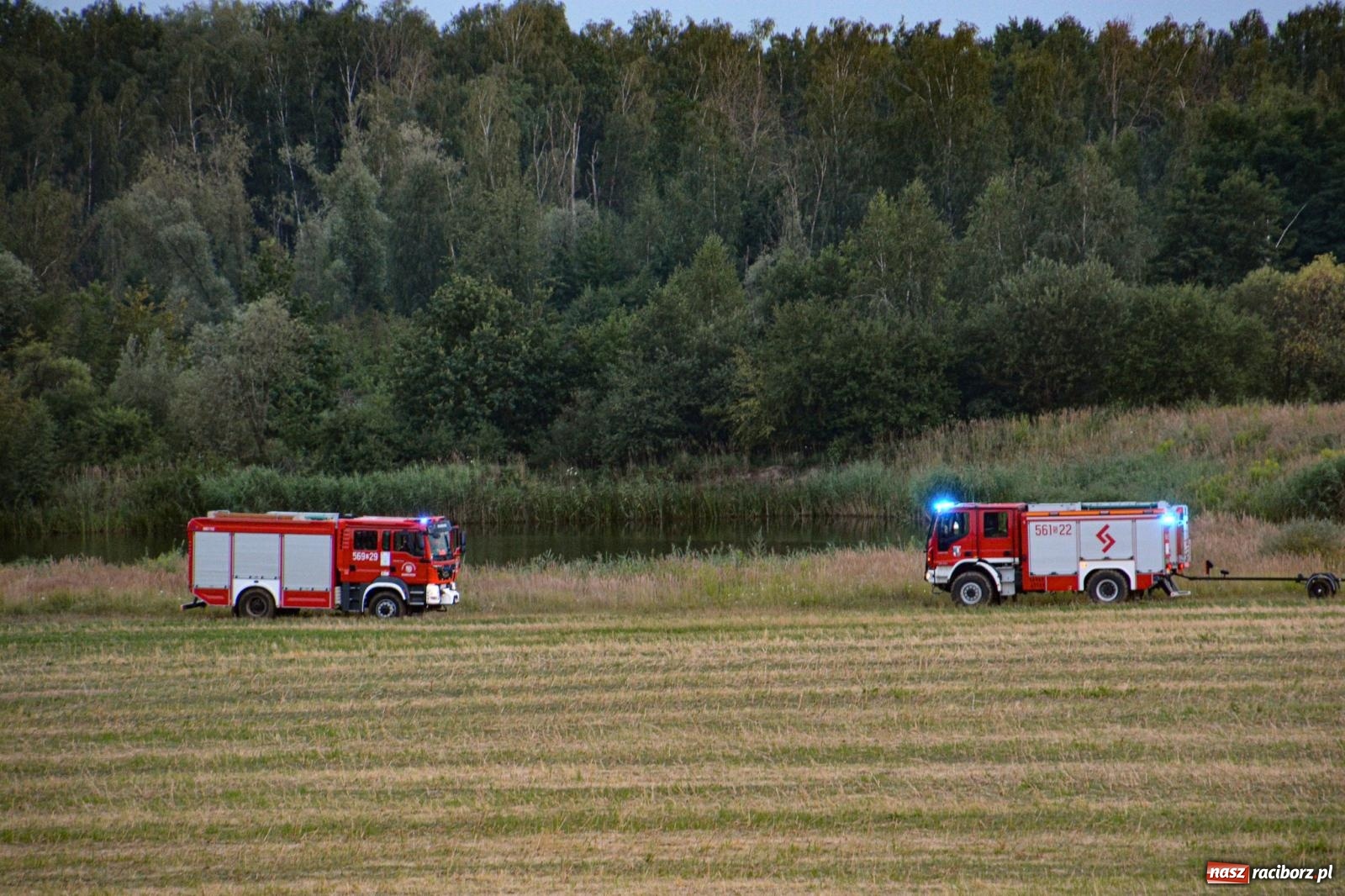Zdjęcie w galerii na portalu naszraciborz.pl: Komunikat policji w sprawie tragedii w czaszy zbiornika Racibórz [FOTO i WIDEO] wiadomości z regionu