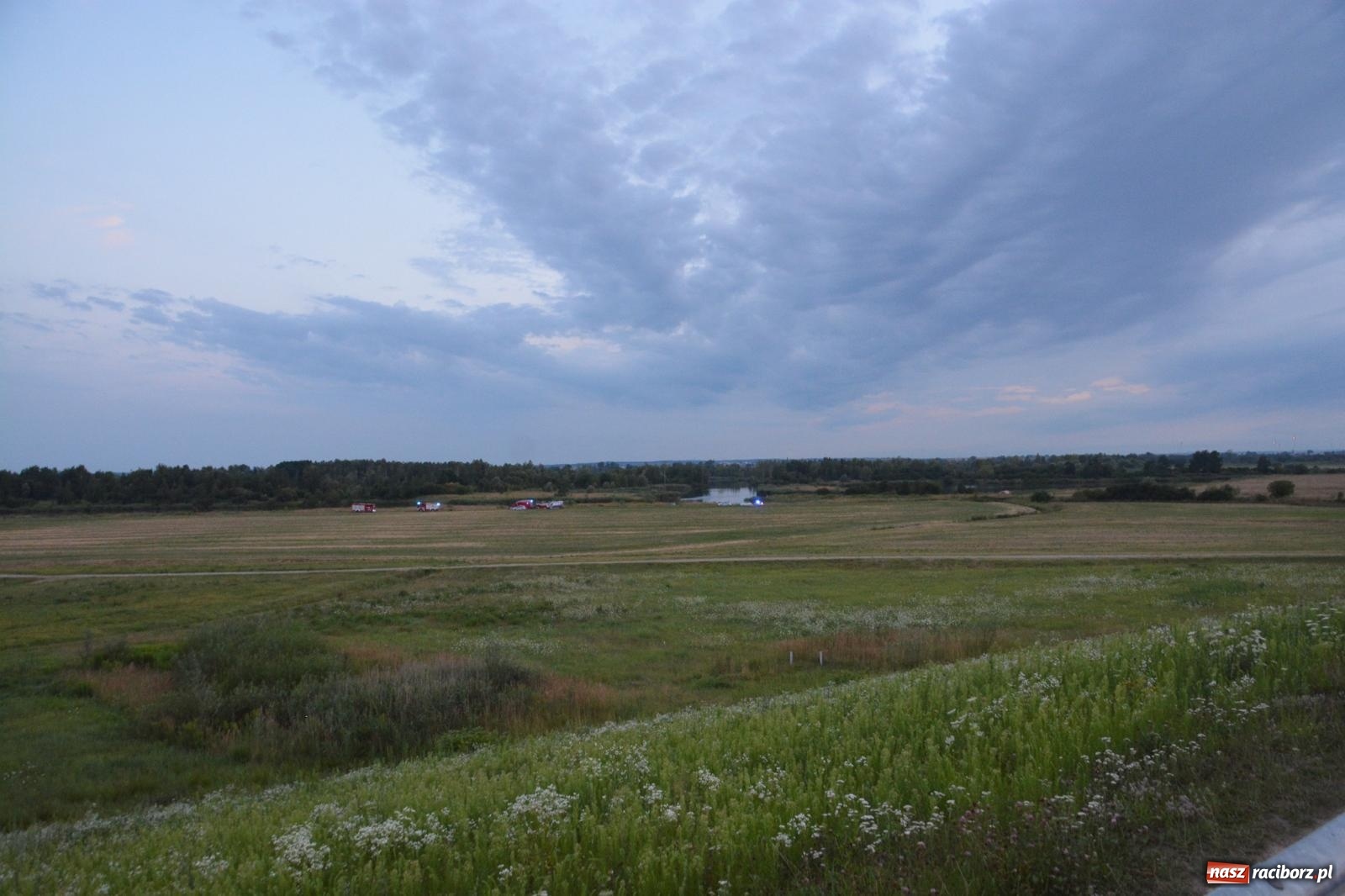 Zdjęcie w galerii na portalu naszraciborz.pl: Komunikat policji w sprawie tragedii w czaszy zbiornika Racibórz [FOTO i WIDEO] wiadomości z regionu