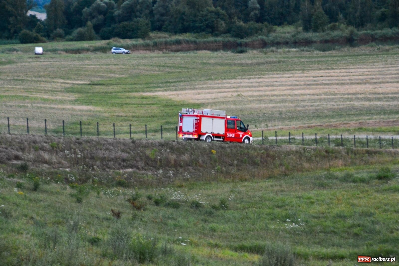Zdjęcie w galerii na portalu naszraciborz.pl: Komunikat policji w sprawie tragedii w czaszy zbiornika Racibórz [FOTO i WIDEO] wiadomości z regionu