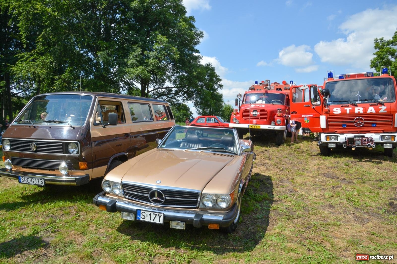 Zdjęcie w galerii na portalu naszraciborz.pl: V Zlot Pojazdów Zabytkowych w Sławikowie [FOTO i WIDEO] wiadomości z regionu