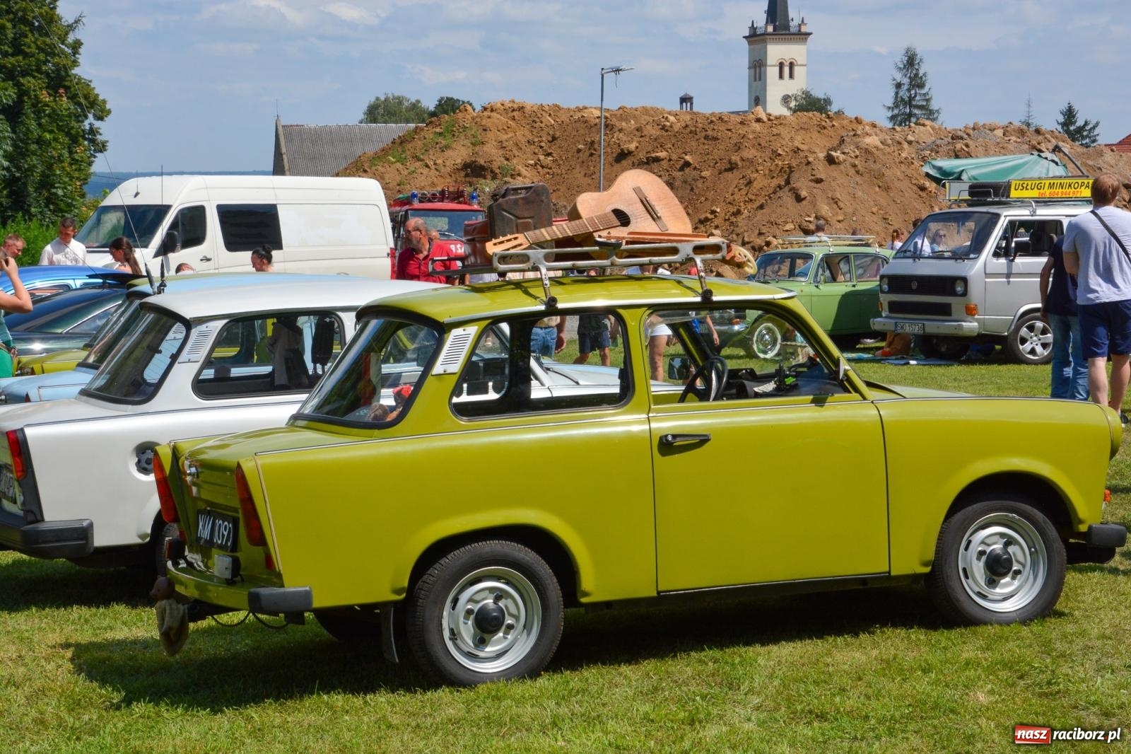 Zdjęcie w galerii na portalu naszraciborz.pl: V Zlot Pojazdów Zabytkowych w Sławikowie [FOTO i WIDEO] wiadomości z regionu