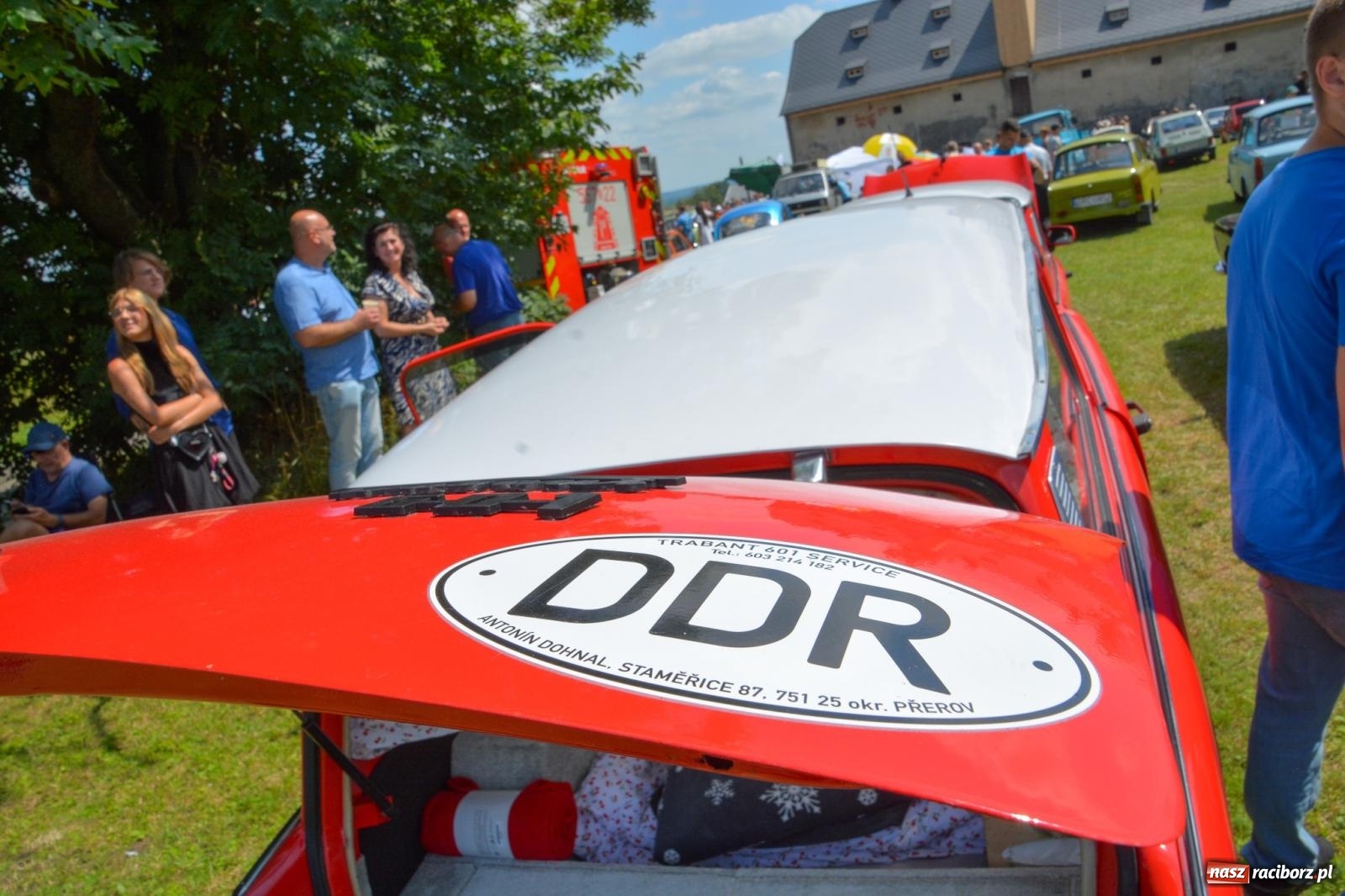 Zdjęcie w galerii na portalu naszraciborz.pl: V Zlot Pojazdów Zabytkowych w Sławikowie [FOTO i WIDEO] wiadomości z regionu
