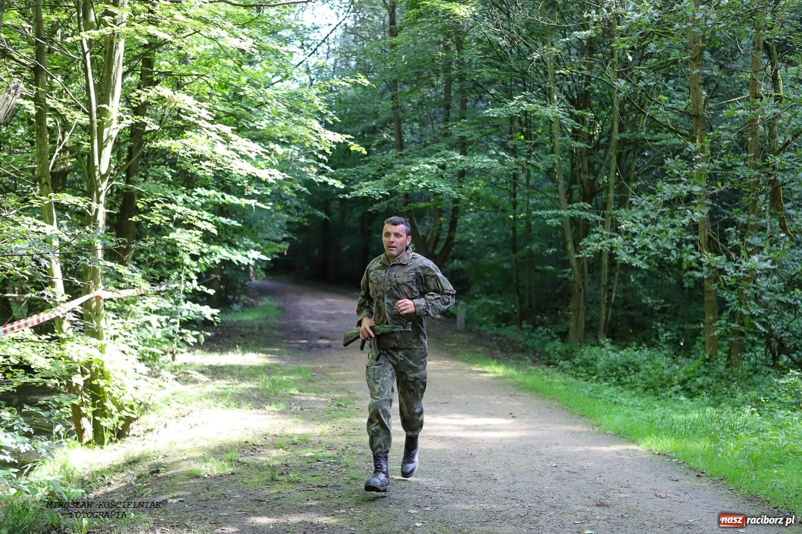 Zdjęcie w galerii na portalu naszraciborz.pl: Przetrwać w Arboretum. Raciborski Bieg Zwiadowcy [FOTO i WIDEO] wiadomości z regionu