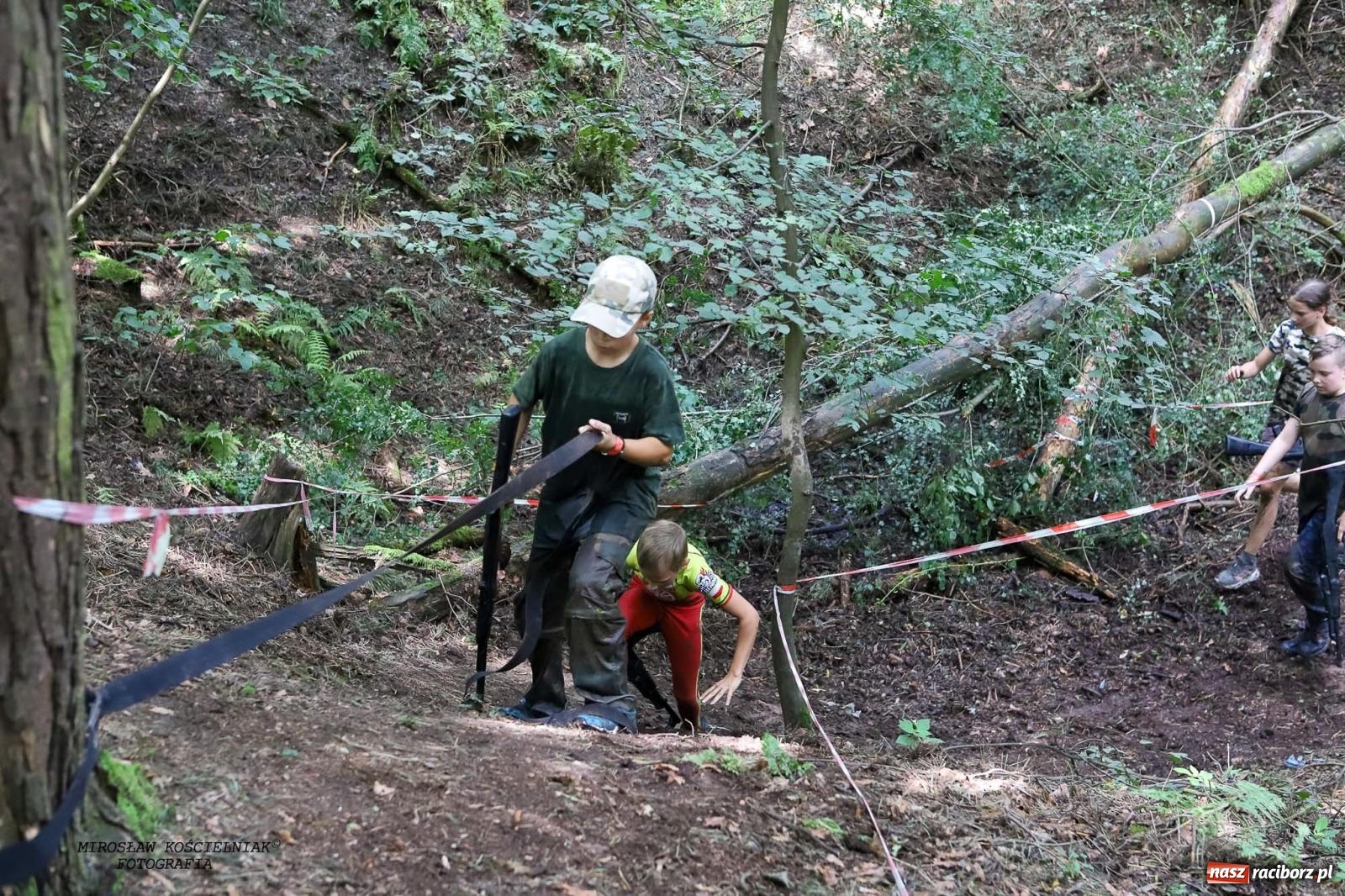 Zdjęcie w galerii na portalu naszraciborz.pl: Przetrwać w Arboretum. Raciborski Bieg Zwiadowcy [FOTO i WIDEO] wiadomości z regionu