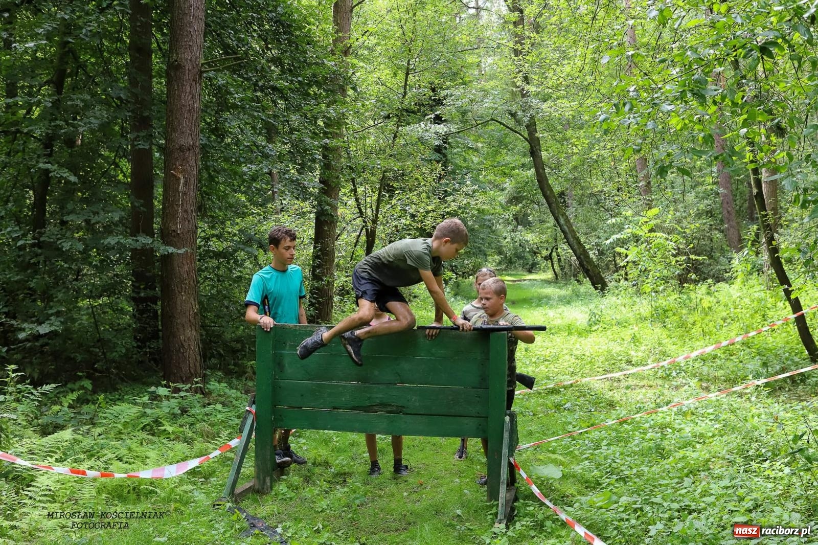 Zdjęcie w galerii na portalu naszraciborz.pl: Przetrwać w Arboretum. Raciborski Bieg Zwiadowcy [FOTO i WIDEO] wiadomości z regionu