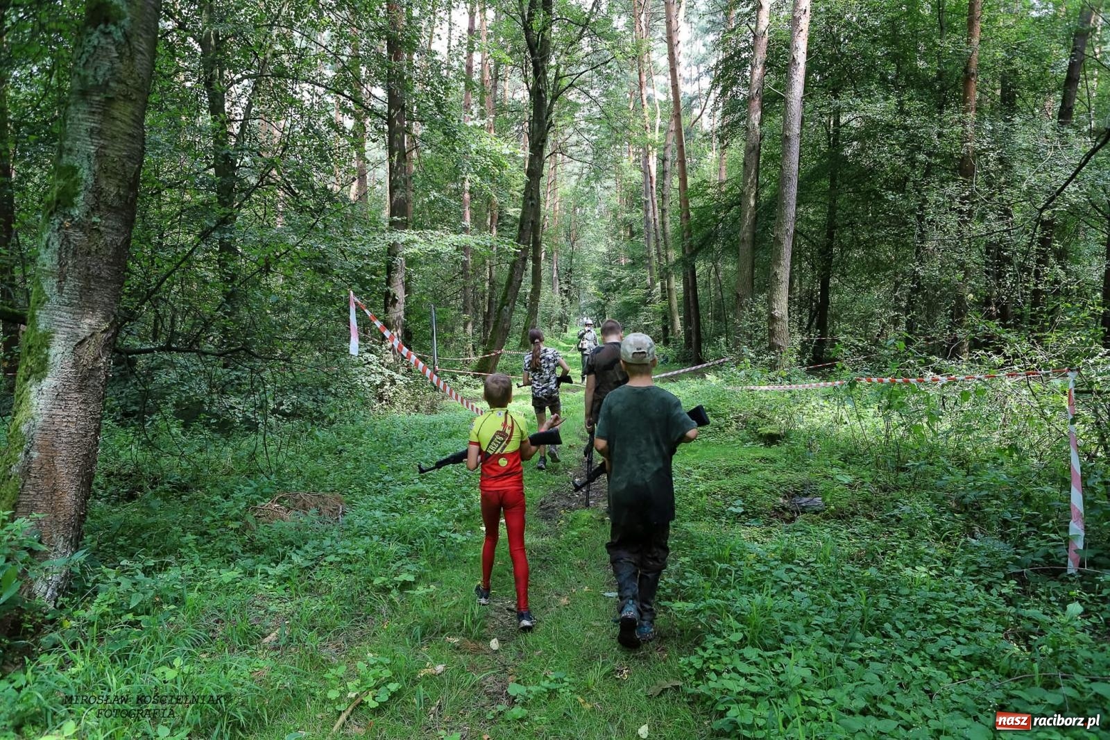 Zdjęcie w galerii na portalu naszraciborz.pl: Przetrwać w Arboretum. Raciborski Bieg Zwiadowcy [FOTO i WIDEO] wiadomości z regionu