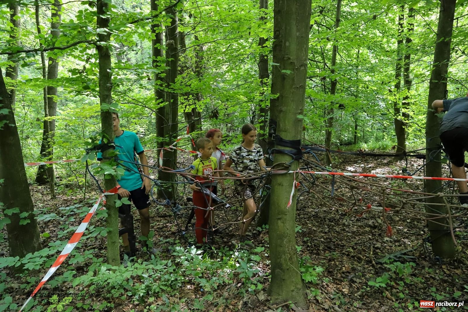 Zdjęcie w galerii na portalu naszraciborz.pl: Przetrwać w Arboretum. Raciborski Bieg Zwiadowcy [FOTO i WIDEO] wiadomości z regionu