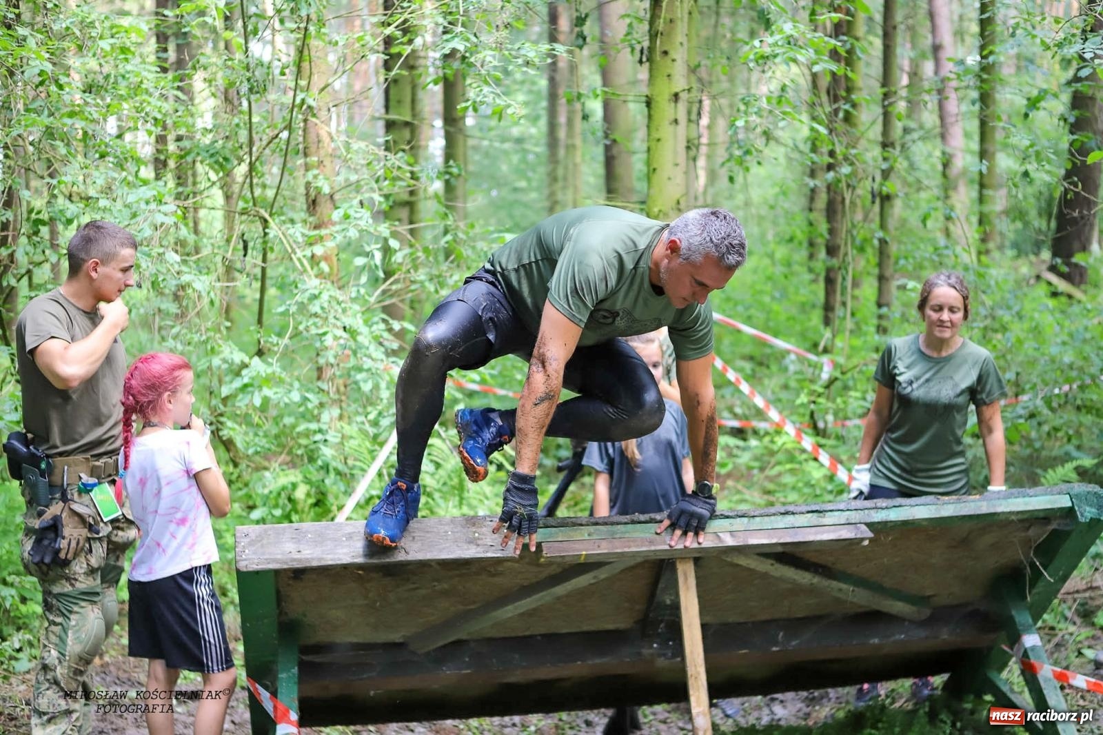 Zdjęcie w galerii na portalu naszraciborz.pl: Przetrwać w Arboretum. Raciborski Bieg Zwiadowcy [FOTO i WIDEO] wiadomości z regionu