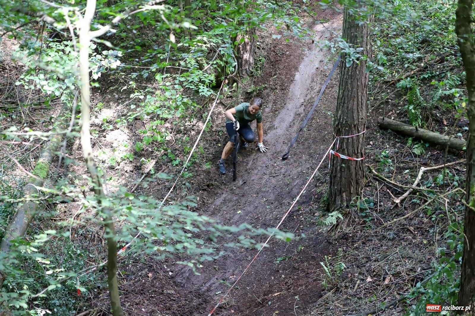 Zdjęcie w galerii na portalu naszraciborz.pl: Przetrwać w Arboretum. Raciborski Bieg Zwiadowcy [FOTO i WIDEO] wiadomości z regionu