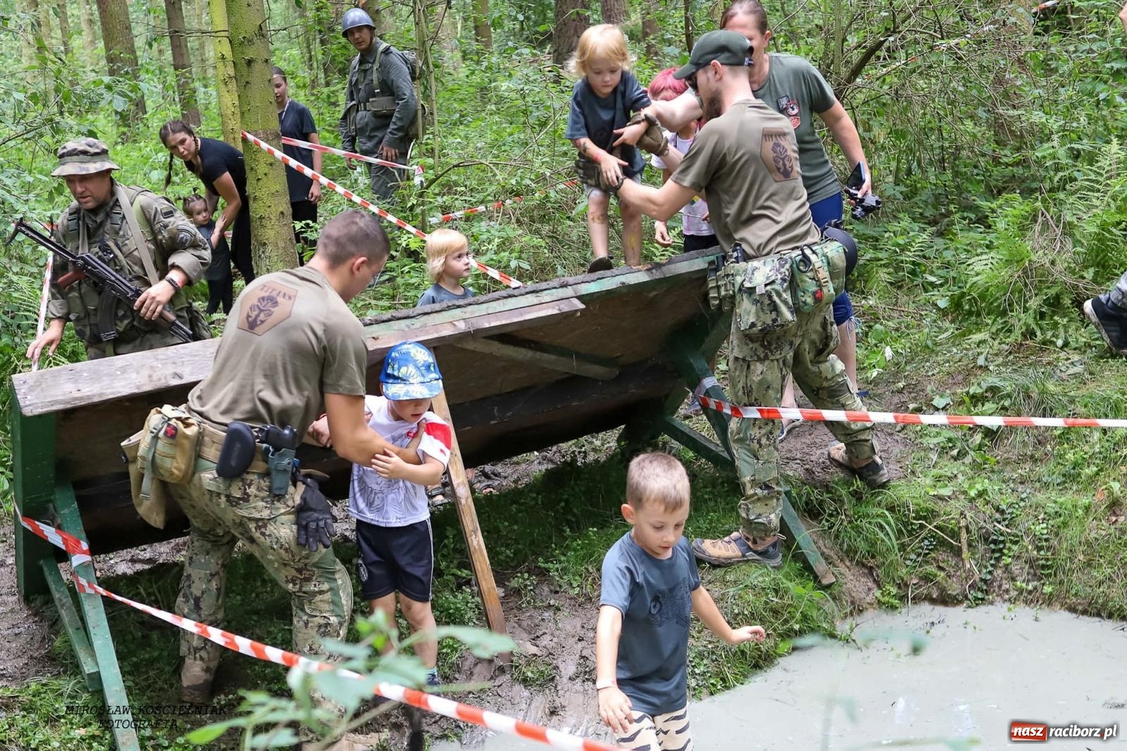 Zdjęcie w galerii na portalu naszraciborz.pl: Przetrwać w Arboretum. Raciborski Bieg Zwiadowcy [FOTO i WIDEO] wiadomości z regionu