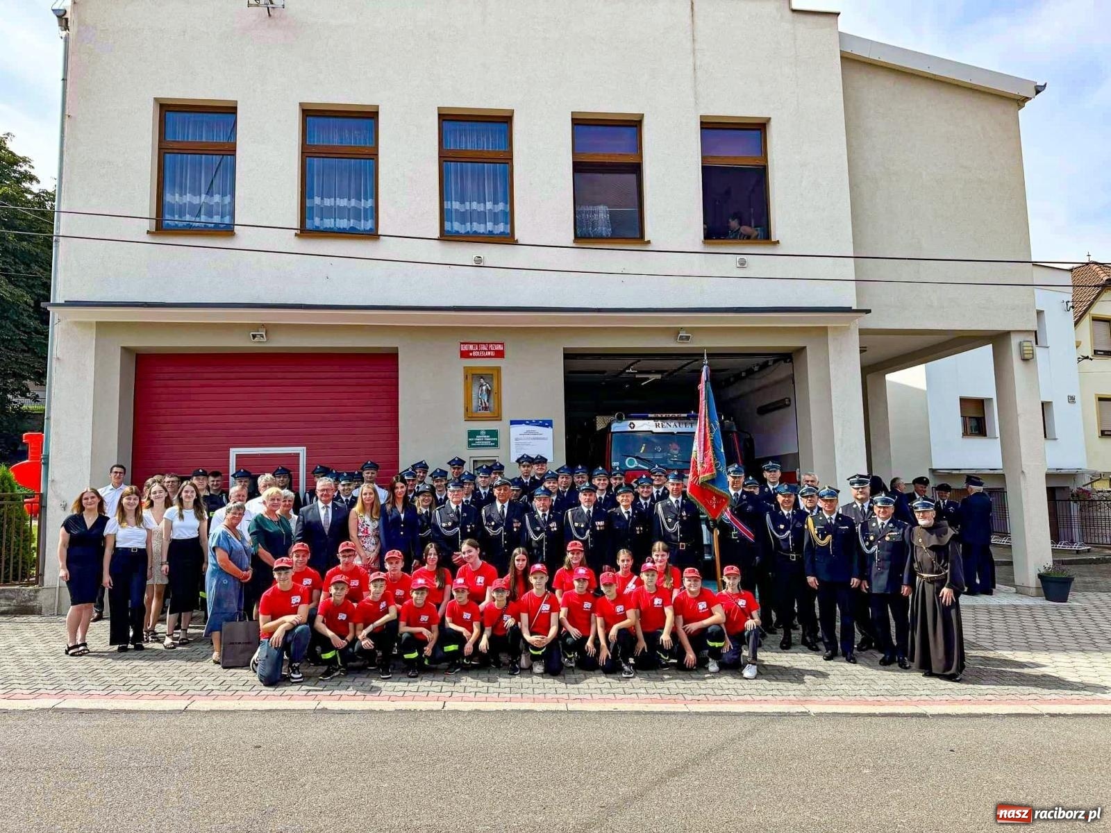 Zdjęcie w galerii na portalu naszraciborz.pl: OSP Bolesław ma już 90 lat. Msza św. i apel na jubileusz jednostki [FOTO i WIDEO] wiadomości z regionu