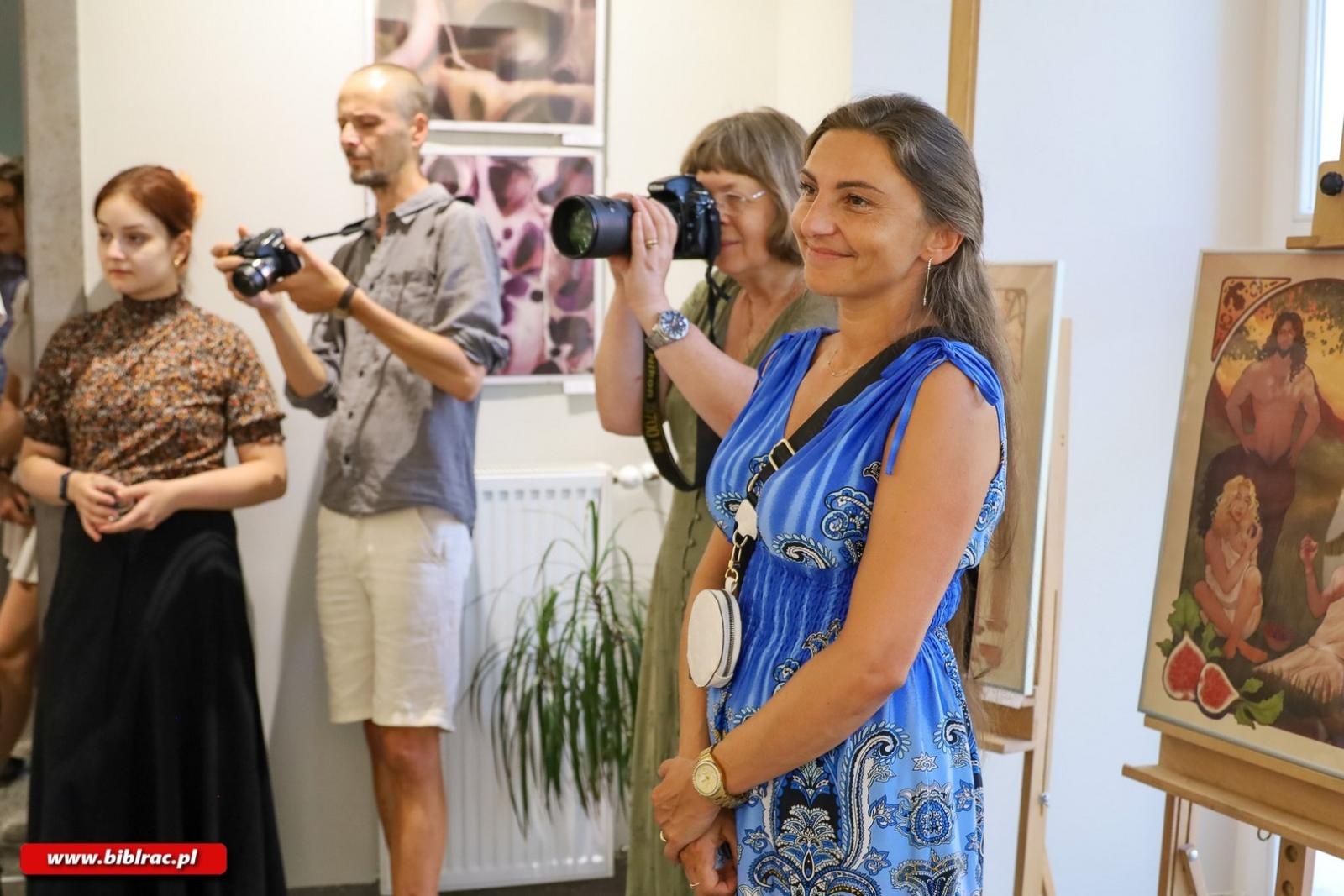 Zdjęcie w galerii na portalu naszraciborz.pl: Dyplomy w raciborskim Plastyku. Jedna z prac powstała w telefonie komórkowym wiadomości z regionu