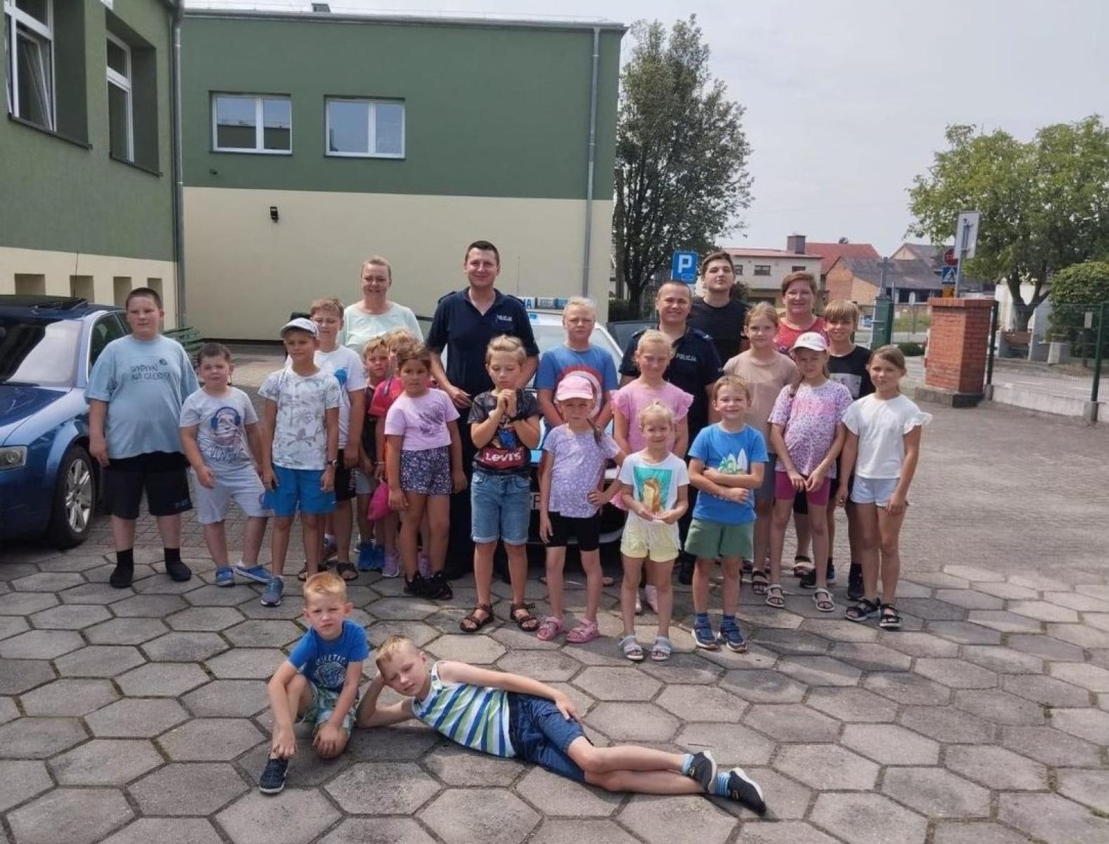 Zdjęcie w galerii na portalu naszraciborz.pl: Bezpieczne wakacje z raciborską policją wiadomości z regionu