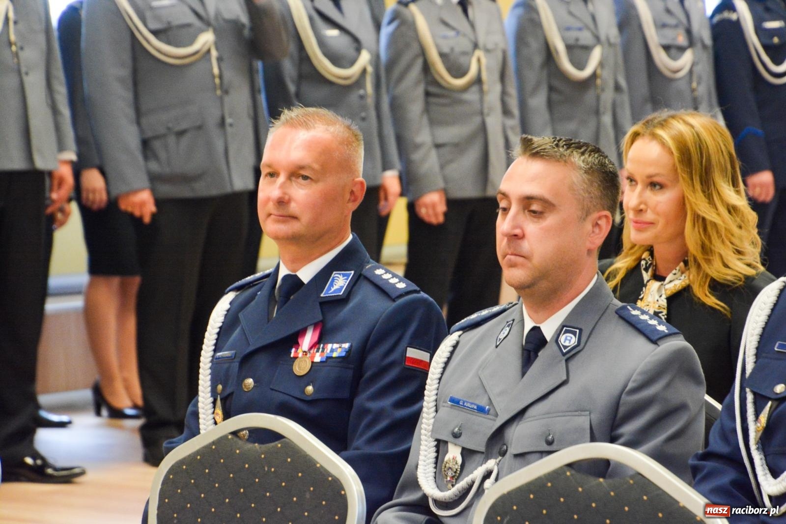 Zdjęcie w galerii na portalu naszraciborz.pl: Raciborska policja świętuje w Pietrowicach Wielkich. Wręczono awanse i odznaczenia [FOTO i WIDEO] wiadomości z regionu