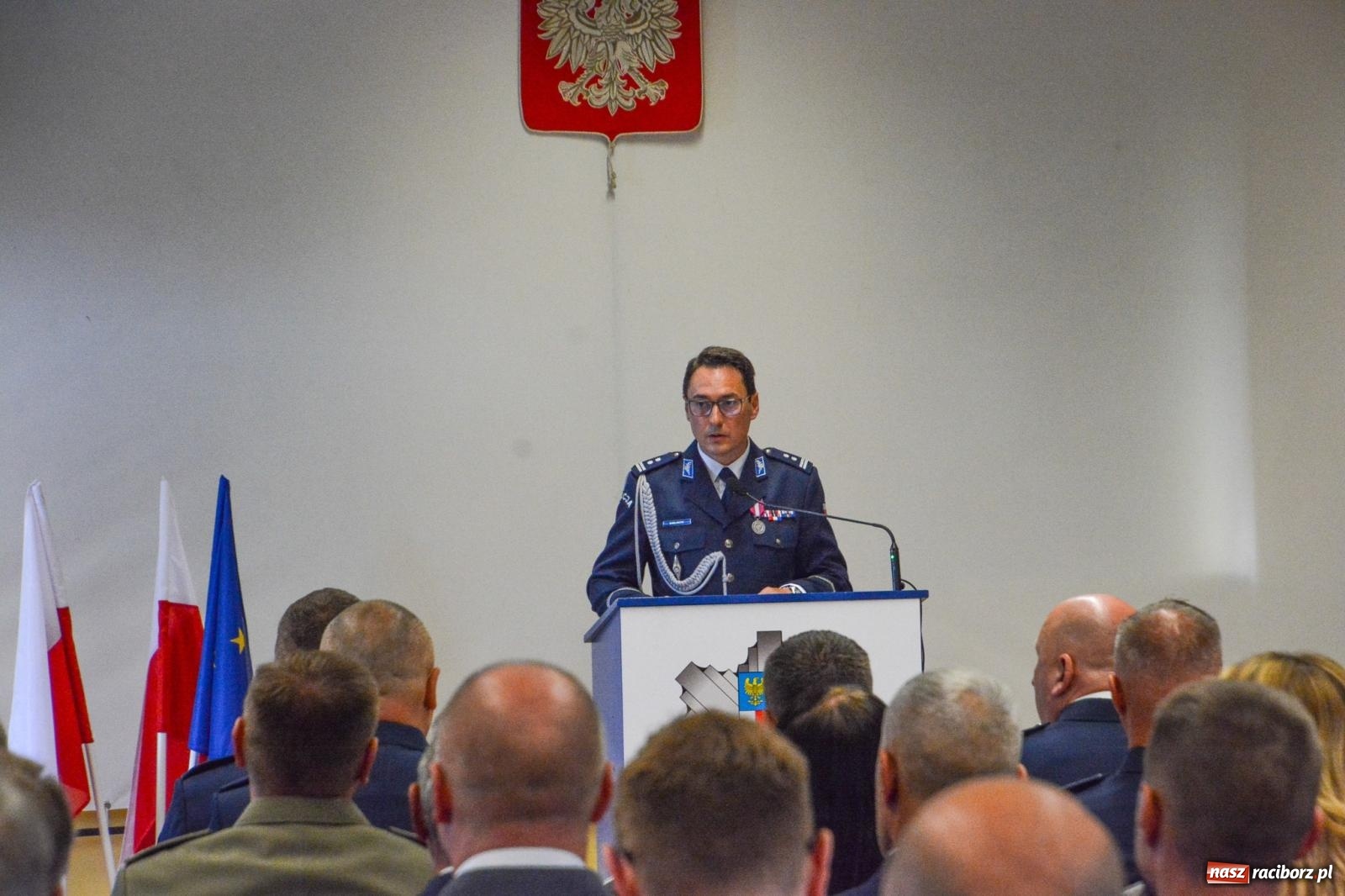 Zdjęcie w galerii na portalu naszraciborz.pl: Raciborska policja świętuje w Pietrowicach Wielkich. Wręczono awanse i odznaczenia [FOTO i WIDEO] wiadomości z regionu