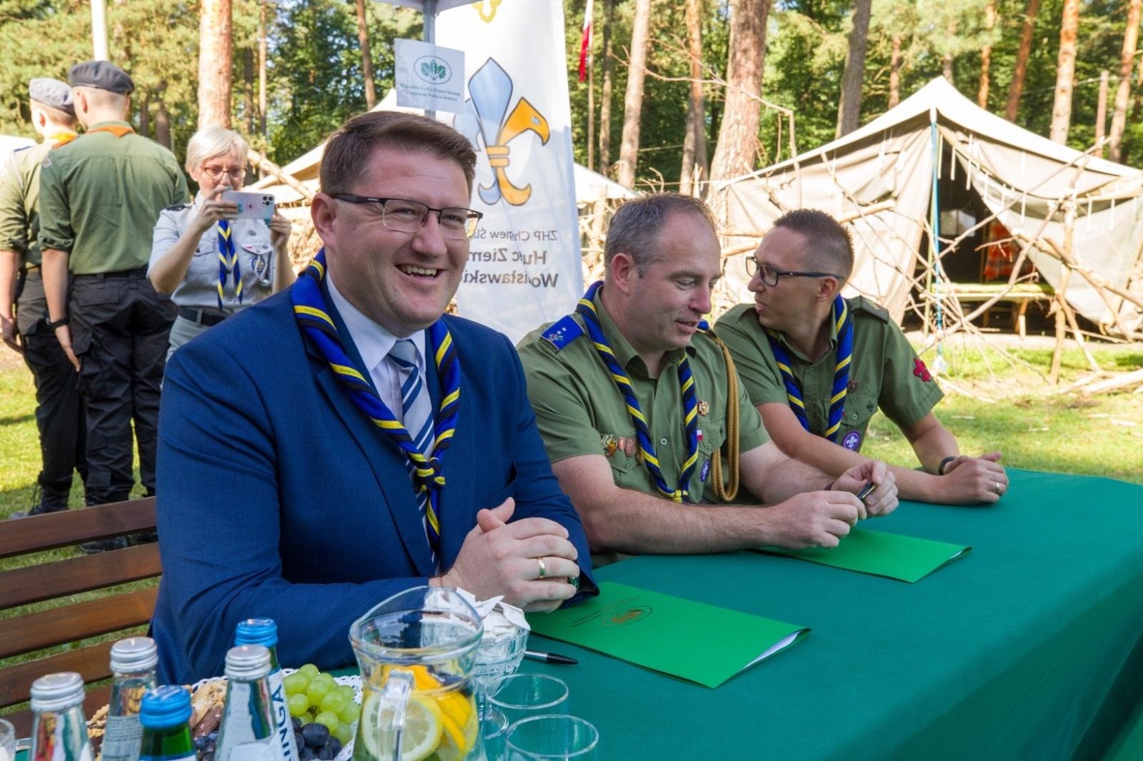 Zdjęcie w galerii na portalu naszraciborz.pl: Fundusz wspiera harcerzy wiadomości z regionu