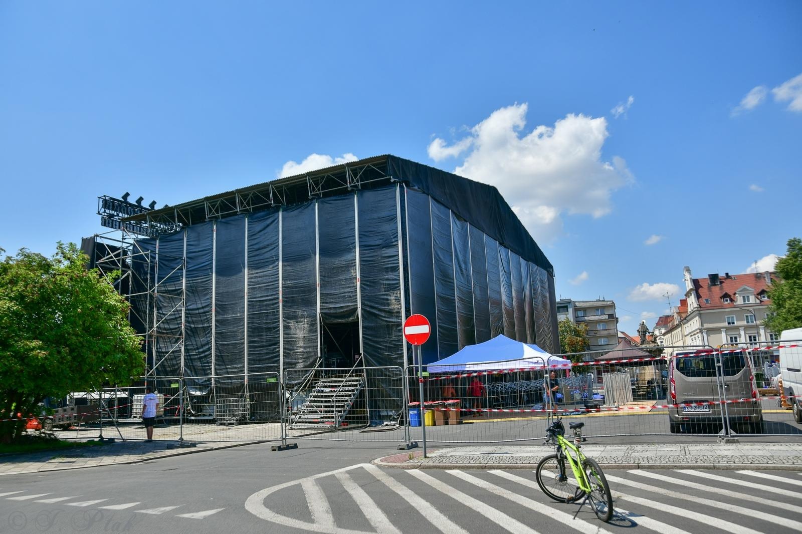 Zdjęcie w galerii na portalu naszraciborz.pl: Takiej sceny w Raciborzu dawno nie było [FOTO i WIDEO] wiadomości z regionu